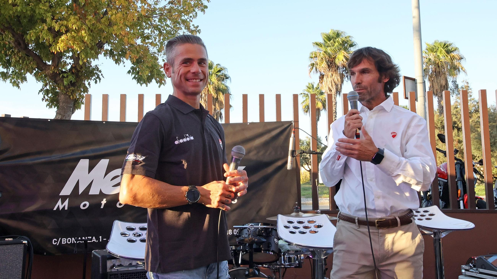 Concesionario Ducati y Alvaro Bautista 03.jpg