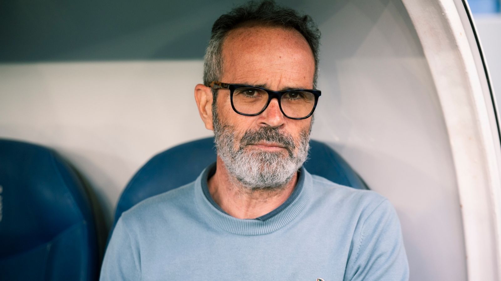 Álvaro Cervera, en el banquillo del conjunto chicharrero.