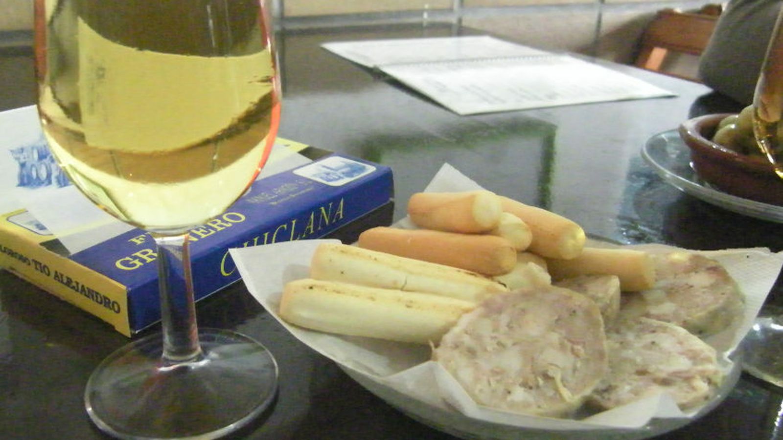 Butifarra y vino dulce