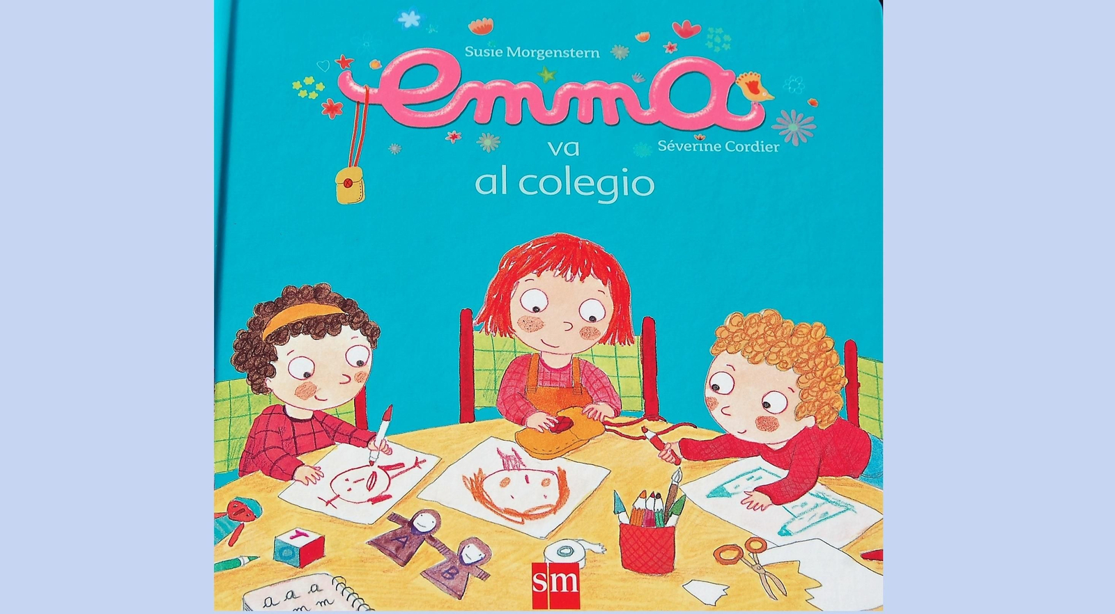 Portada de ‘Emma va al colegio’.