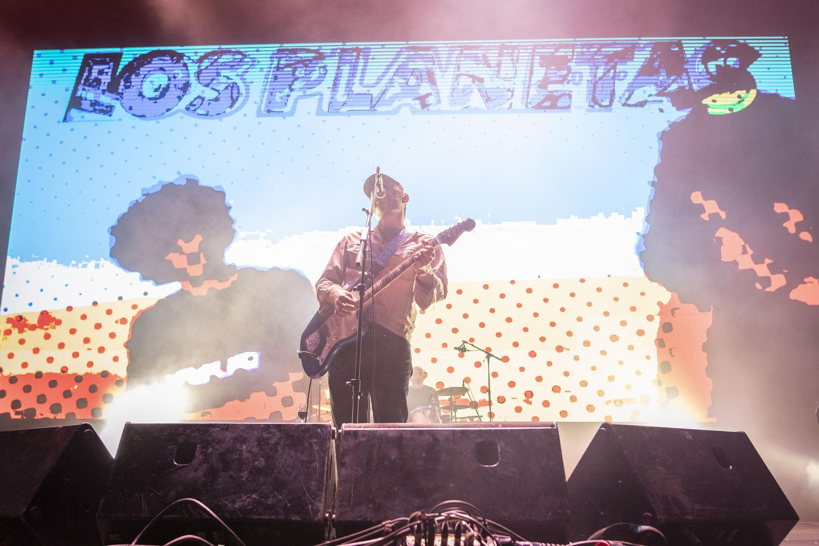 Los Planetas salen por la puerta grande de Granada