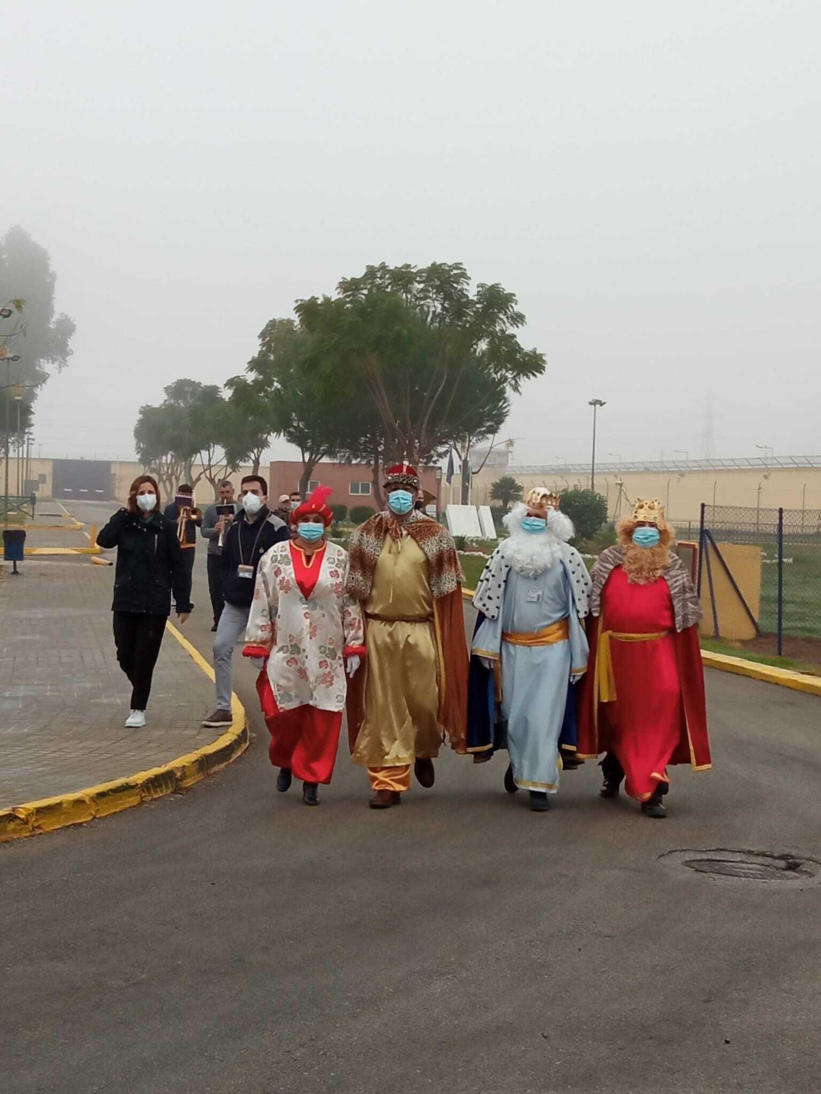 Los Reyes Magos entrando en la cárcel de Sevilla I.