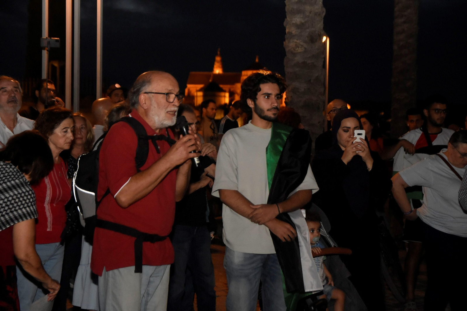 La concentración de solidaridad con Palestina en Córdoba, en imágenes