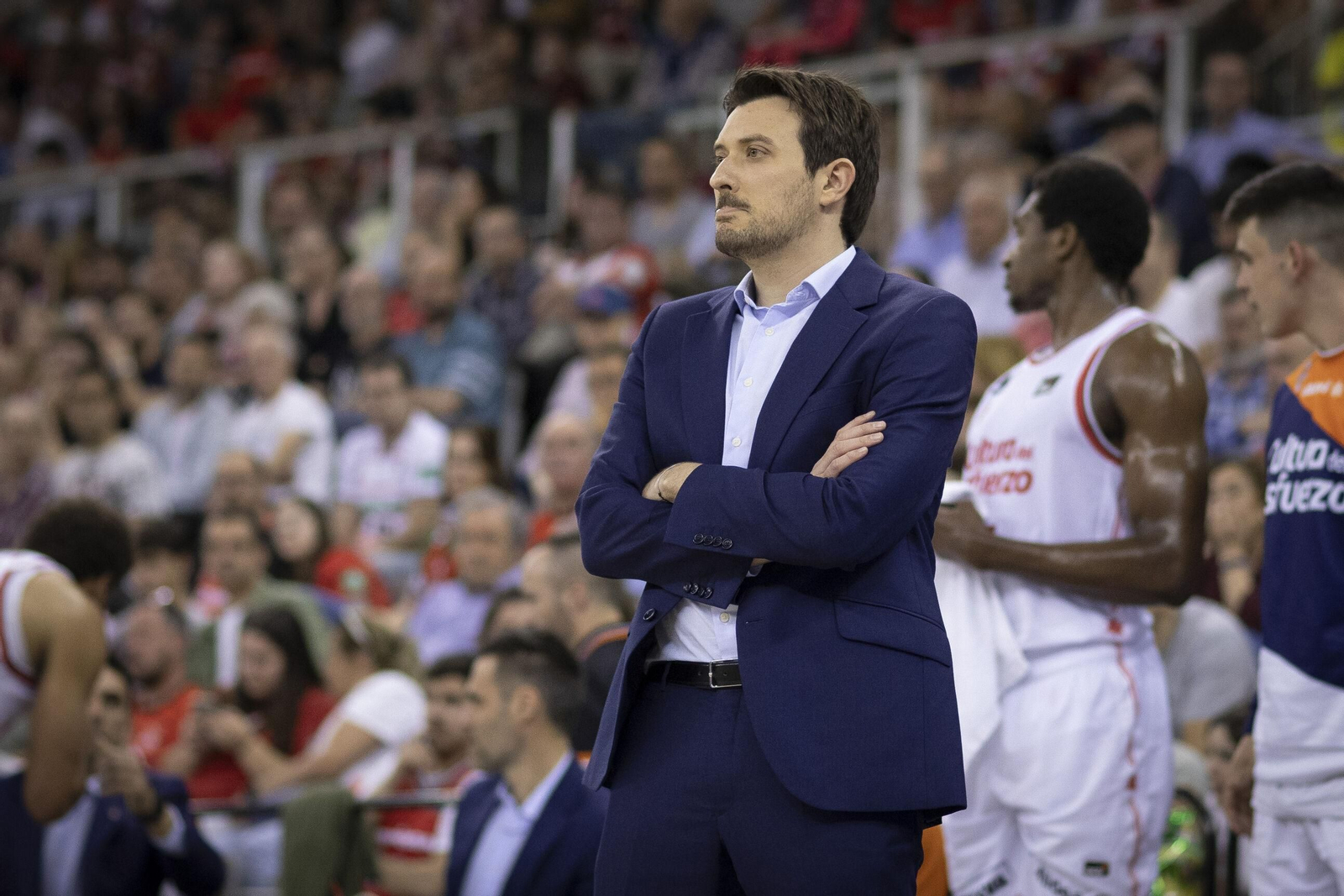 El técnico del Valencia Basket en el Palacio