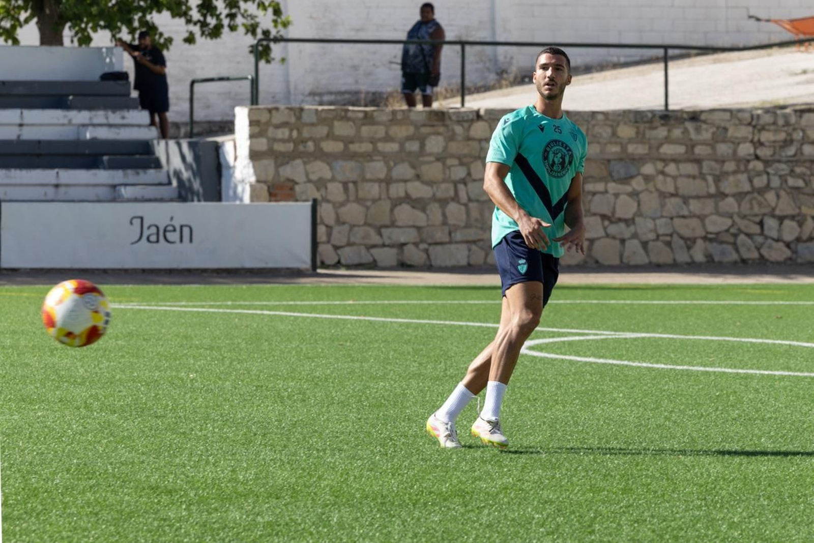 El primer entrenamiento del Real Jaén de la temporada 2025-26