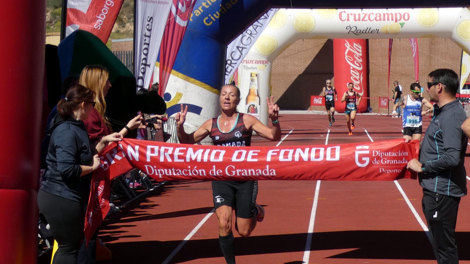 Jessica Petersson llega como vencedora