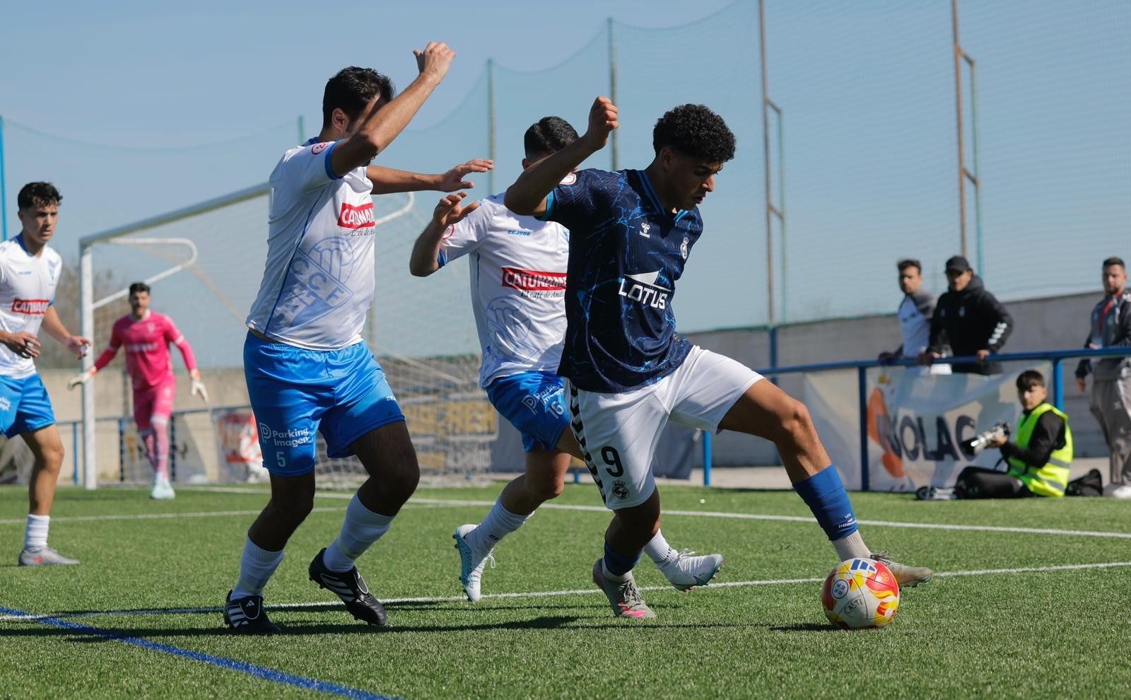 Las fotos del Castilleja-Balona de Tercera Federación (1-1)
