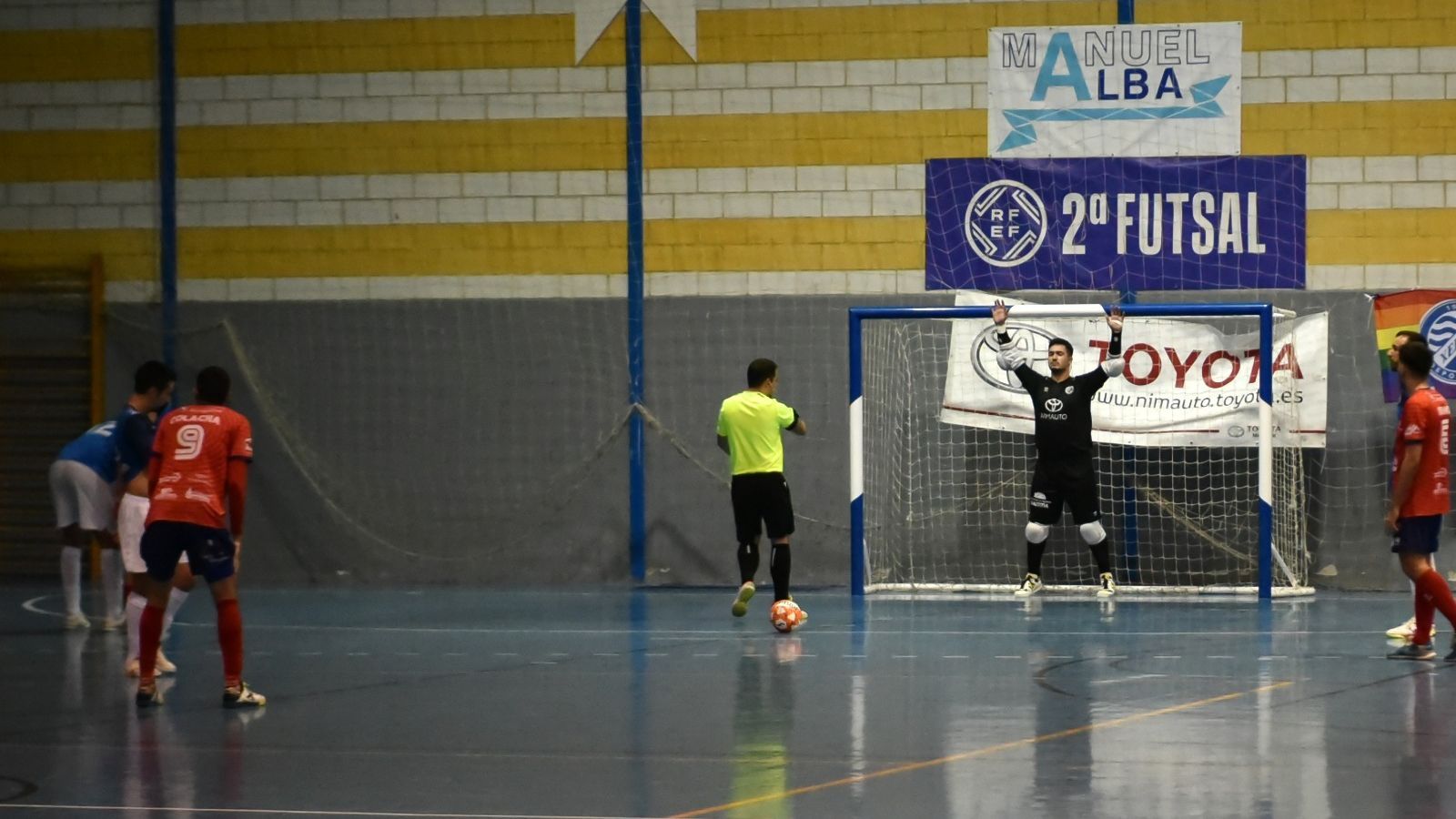 Macarro detuvo una pena máxima a Joselillo.