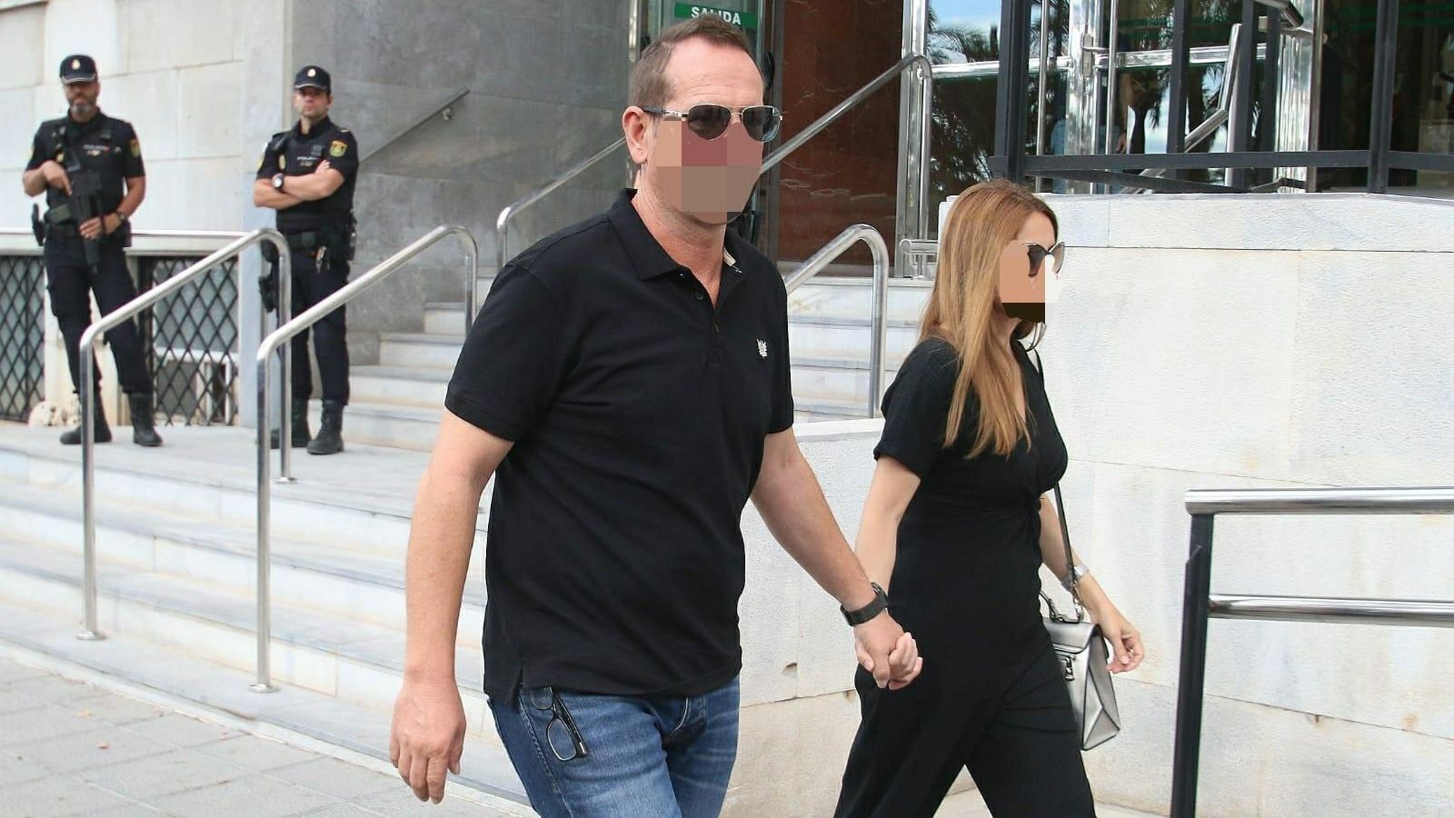 Francisco Cruz, a su salida de la Audiencia Provincial.