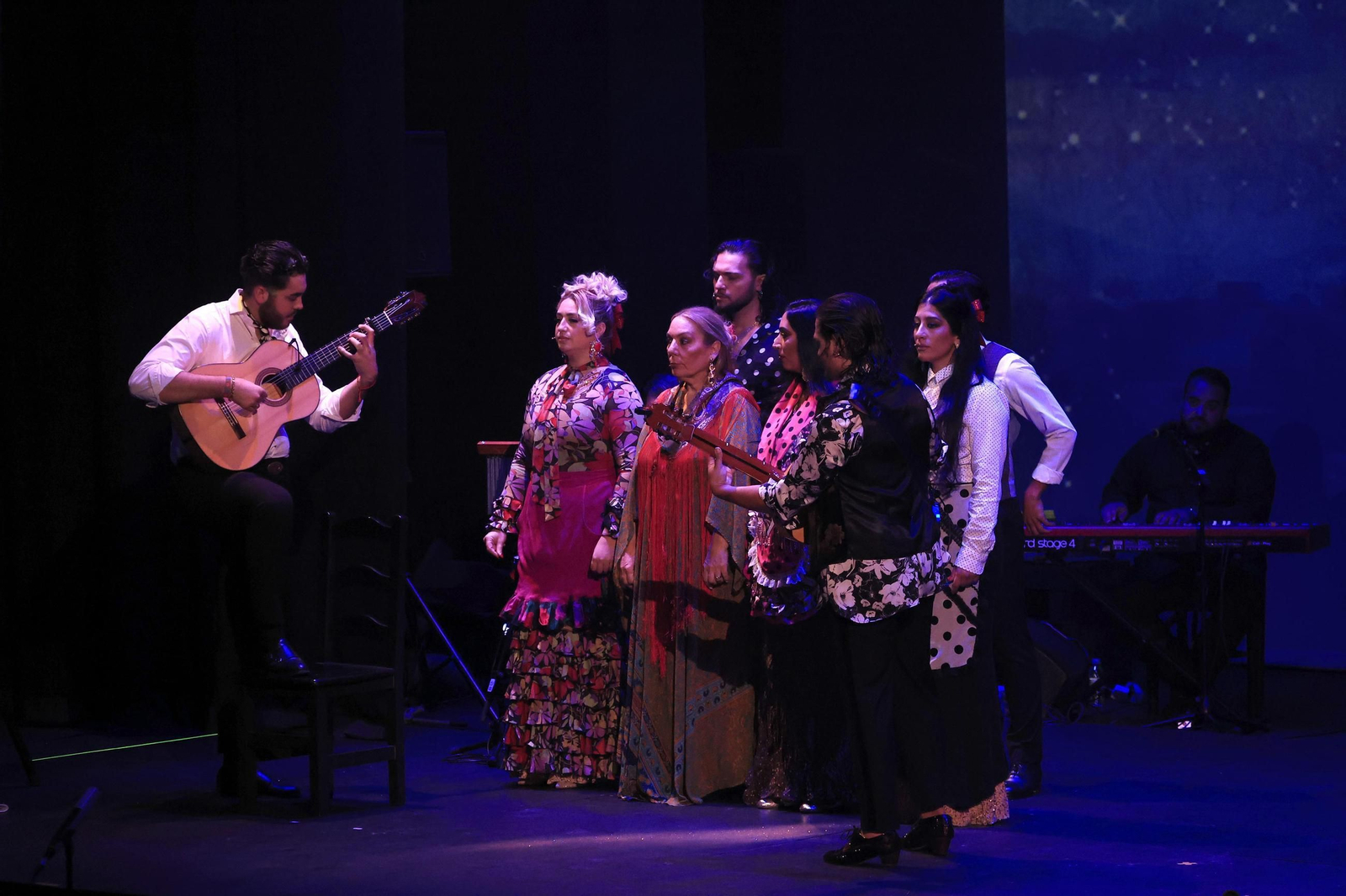 Fotos de la Navidad flamenca en San Roque con el espectáculo "Farrucos y Fernández"