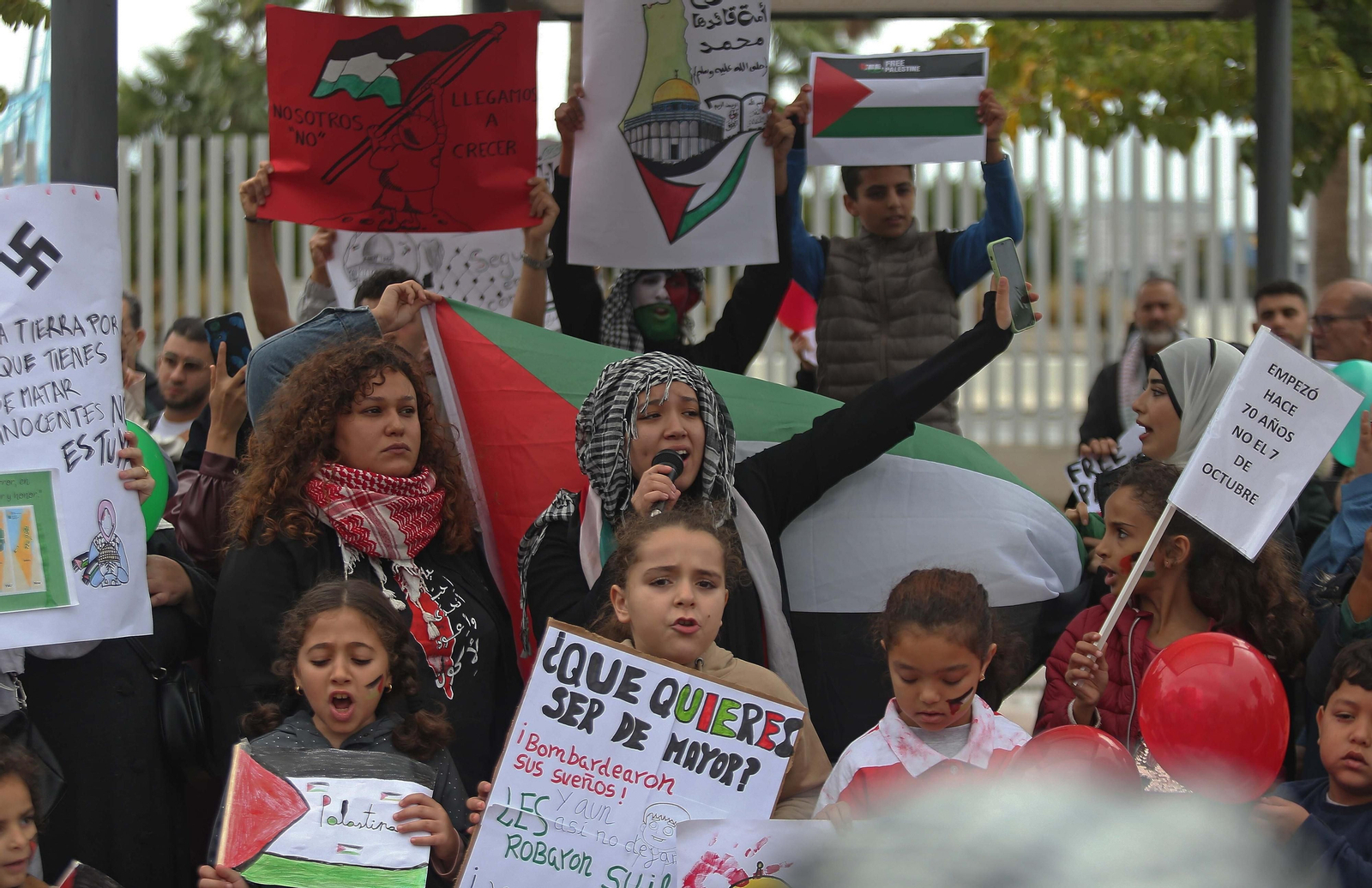 Fotos de la concentración por Palestina en Algeciras