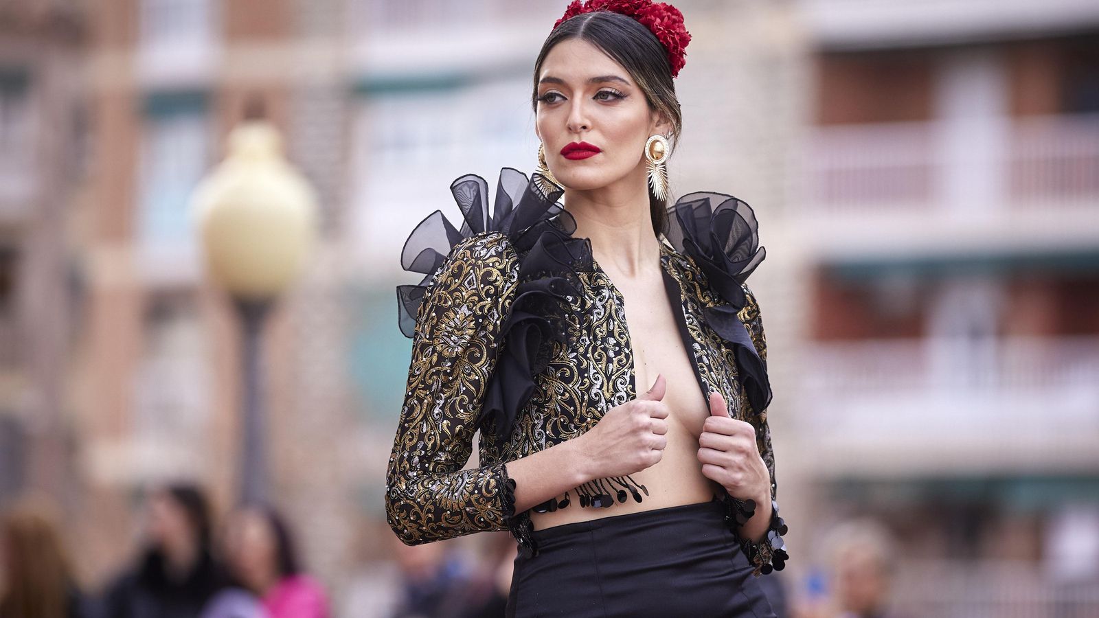 Un diseño de Rocío Muñoz visto en la Pasarela Flamenca Granada 2023.