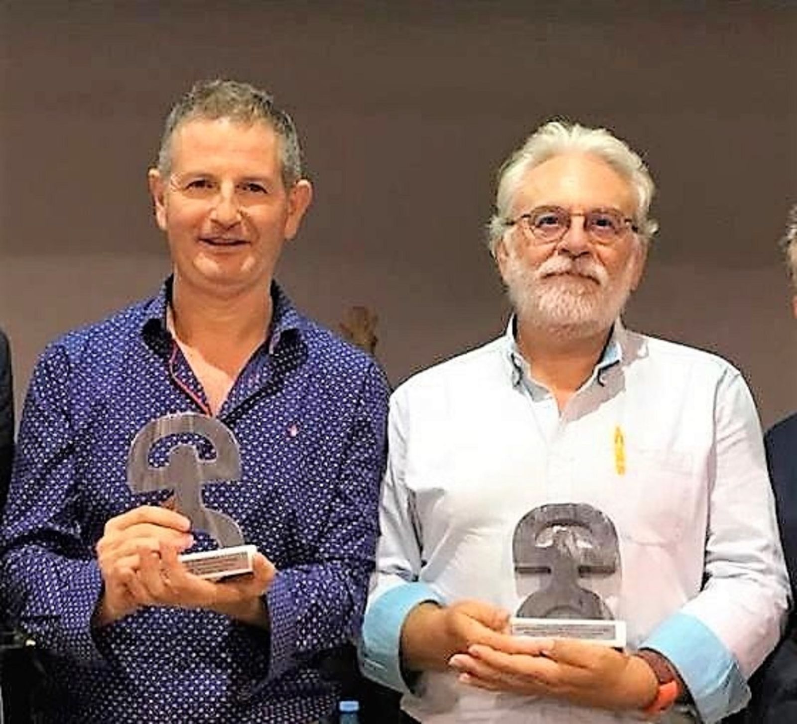 Rubén Martínez Reche y Agustín Galiana Fernández, autores de ‘Relatos para avanzar’.