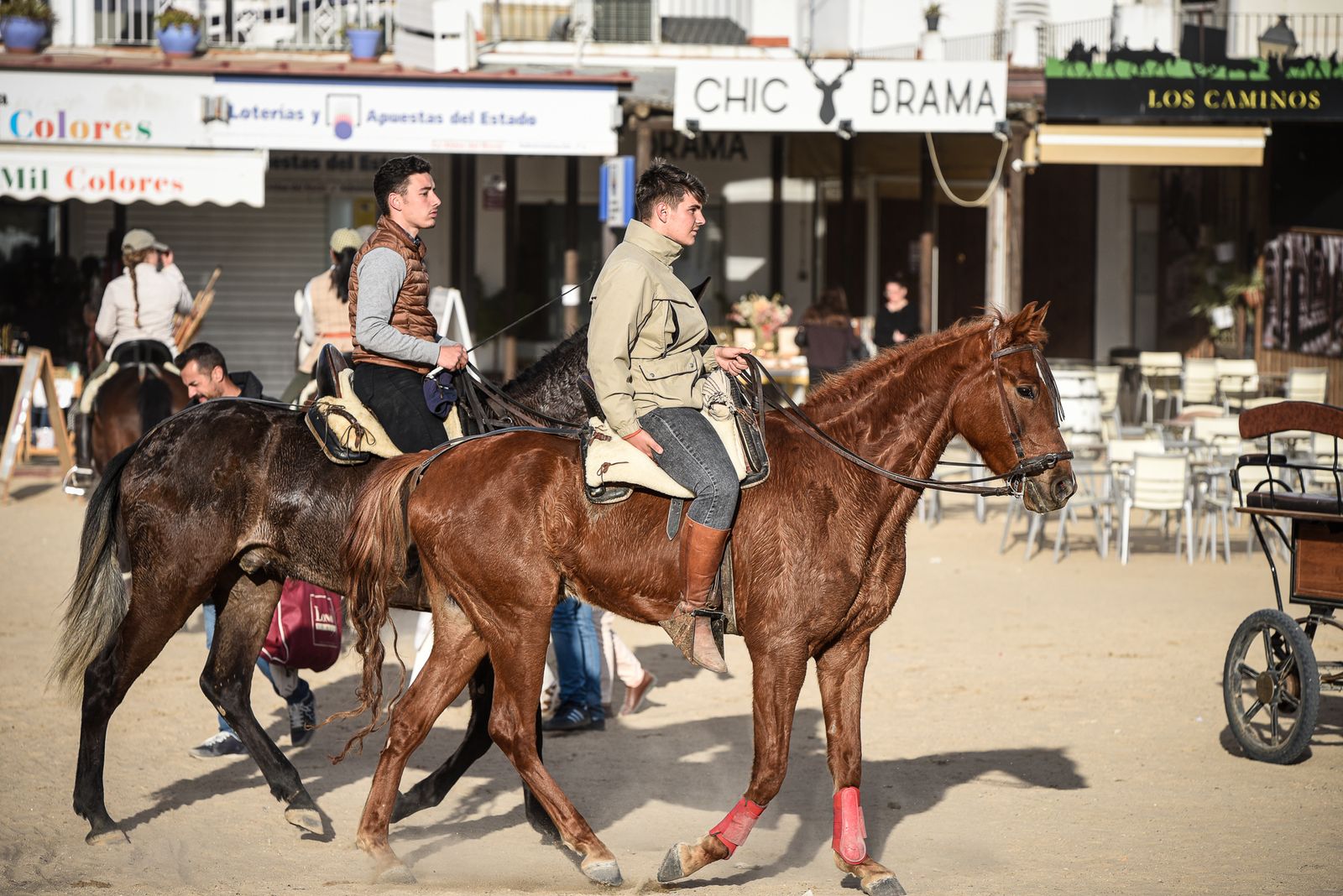 Imágenes del ambiente en la Aldea de El Rocío el domingo 26 de febrero