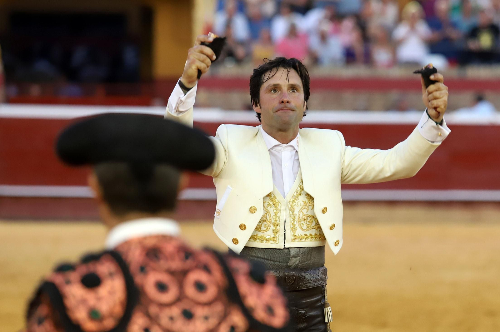 Imágenes de Andrés Romero y Diego Ventura en el rejoneo de la Plaza de Toros La Merced