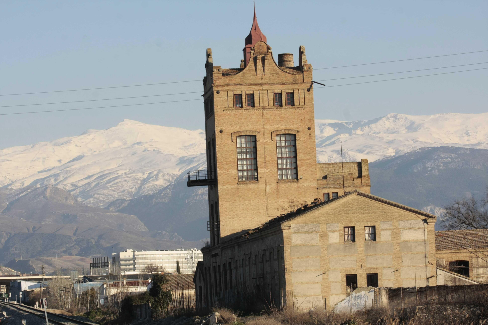 Azucarera de San Isidro, propiedad de la UGR.