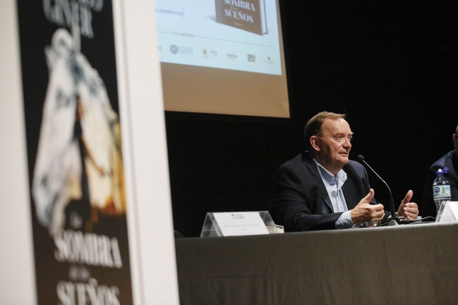 Imágenes del libro "La sombra de los sueños" de Gonzalo Giner