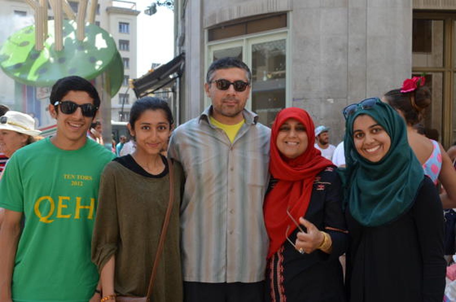 Jolgorio en el Real y en el centro

Foto: Marta González / Javier Albiñana