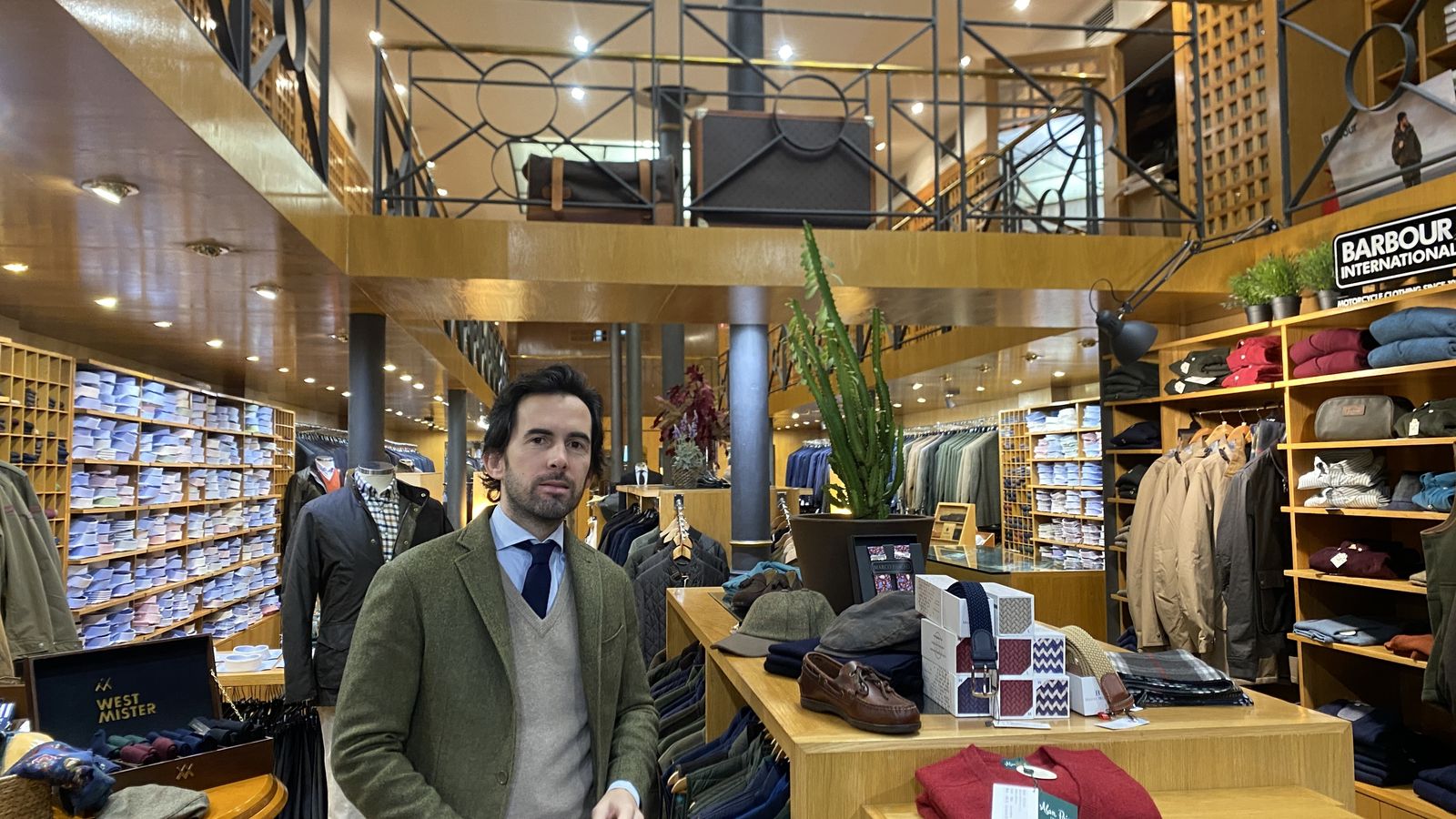 Rafa Albarracín de Camisería Galán