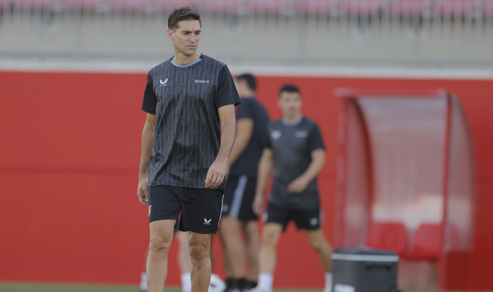 Las fotos del primer entrenamiento de Diego Alonso como entrenador del Sevilla FC