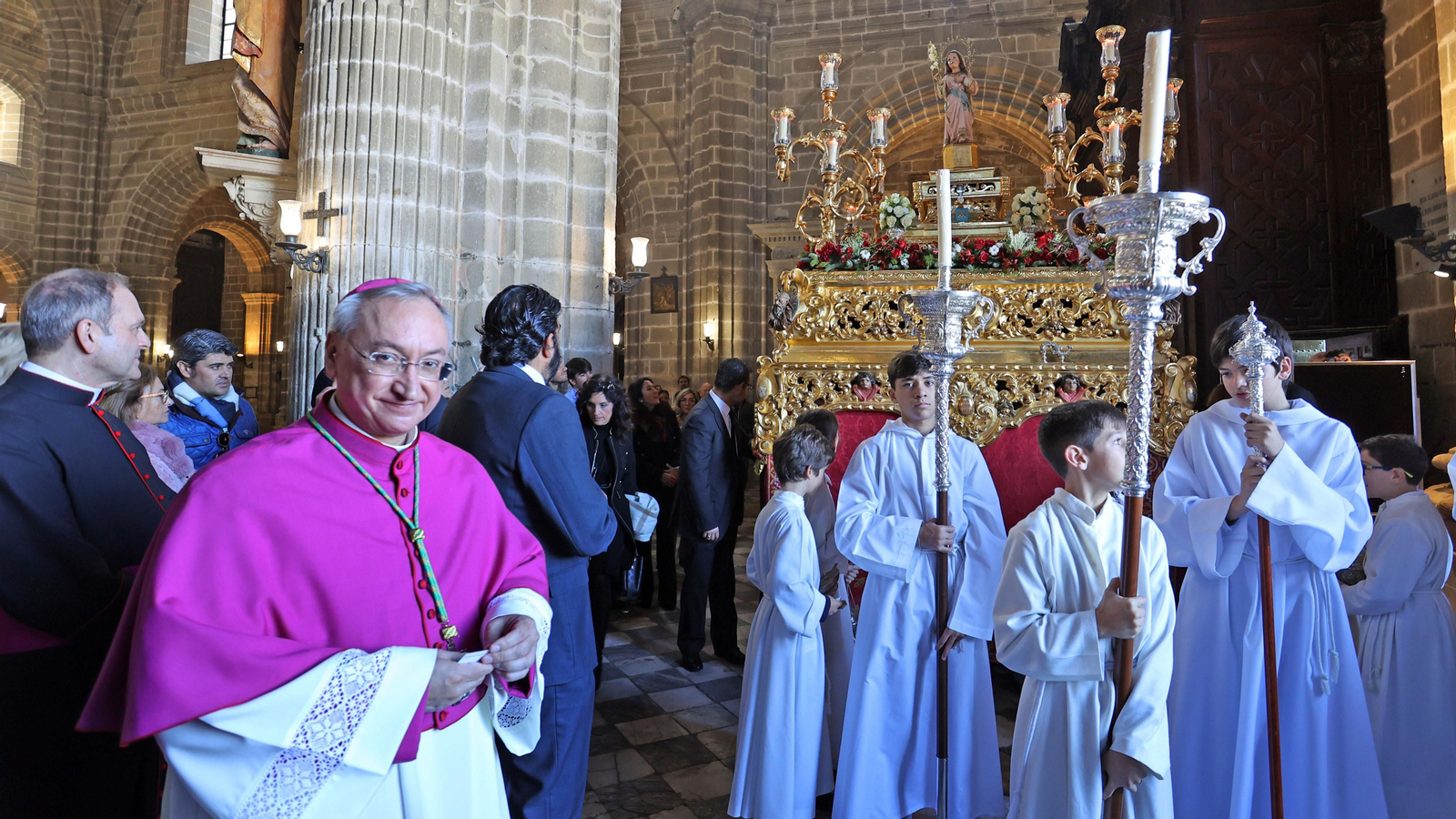 Procesión de la Virgen de la Inmaculada Concepción por las calle de Jerez