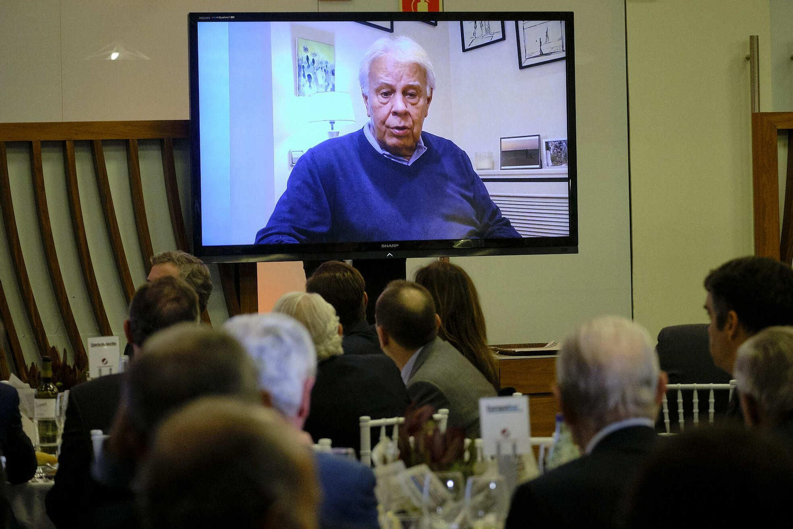 Entrega del premio Federico Joly a Augusto Delkáder