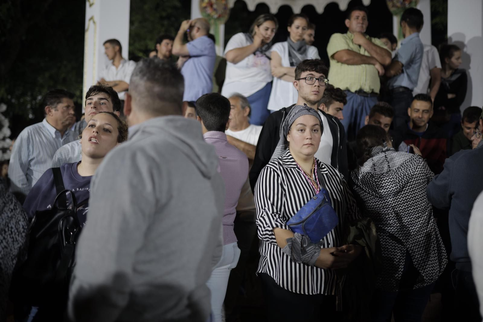 Traslado de la Virgen del Rocio: Emotiva noche desde Almonte al Chaparral, en imágenes