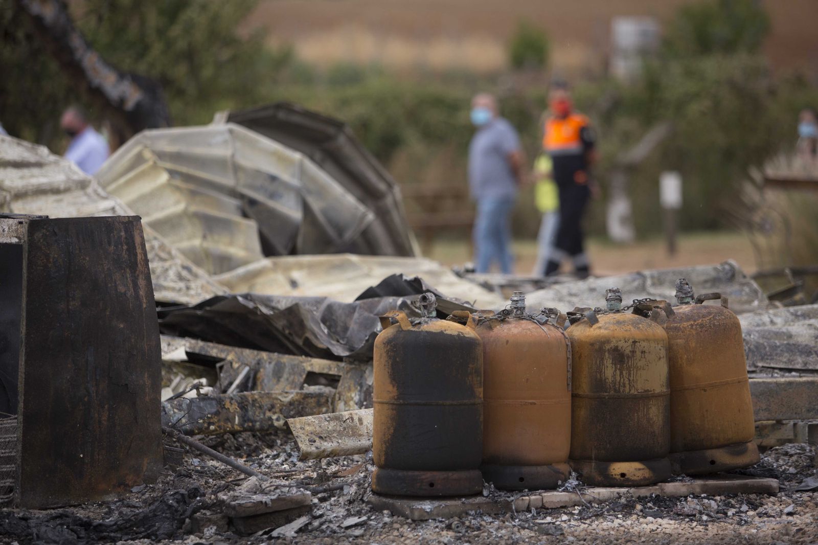 Las fotos del camping de Mollina, arrasado por el incendio