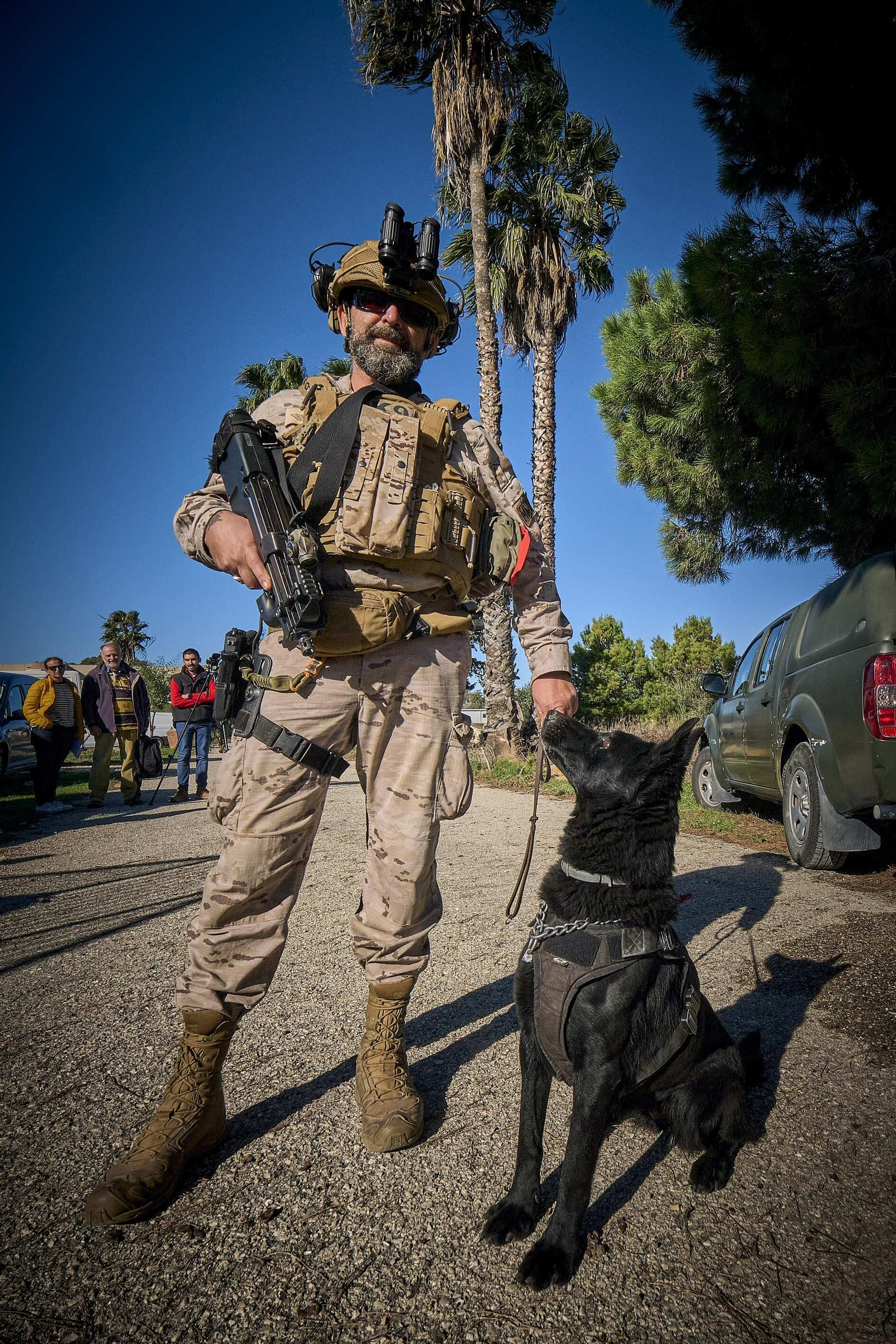 Maniobras Canex con unidades caninas de las Fuerzas Armadas, Policía y Guardia Civil
