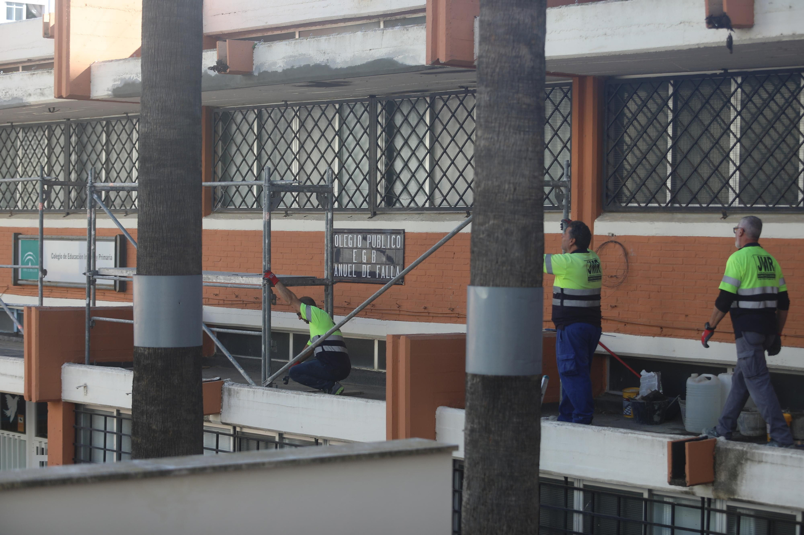 Trabajos en el colegio Manuel de Falla de San Fernando, en una imagen de archivo.
