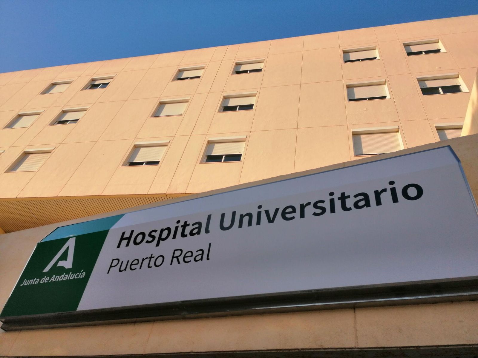 Acceso al Clínico de Puerto Real