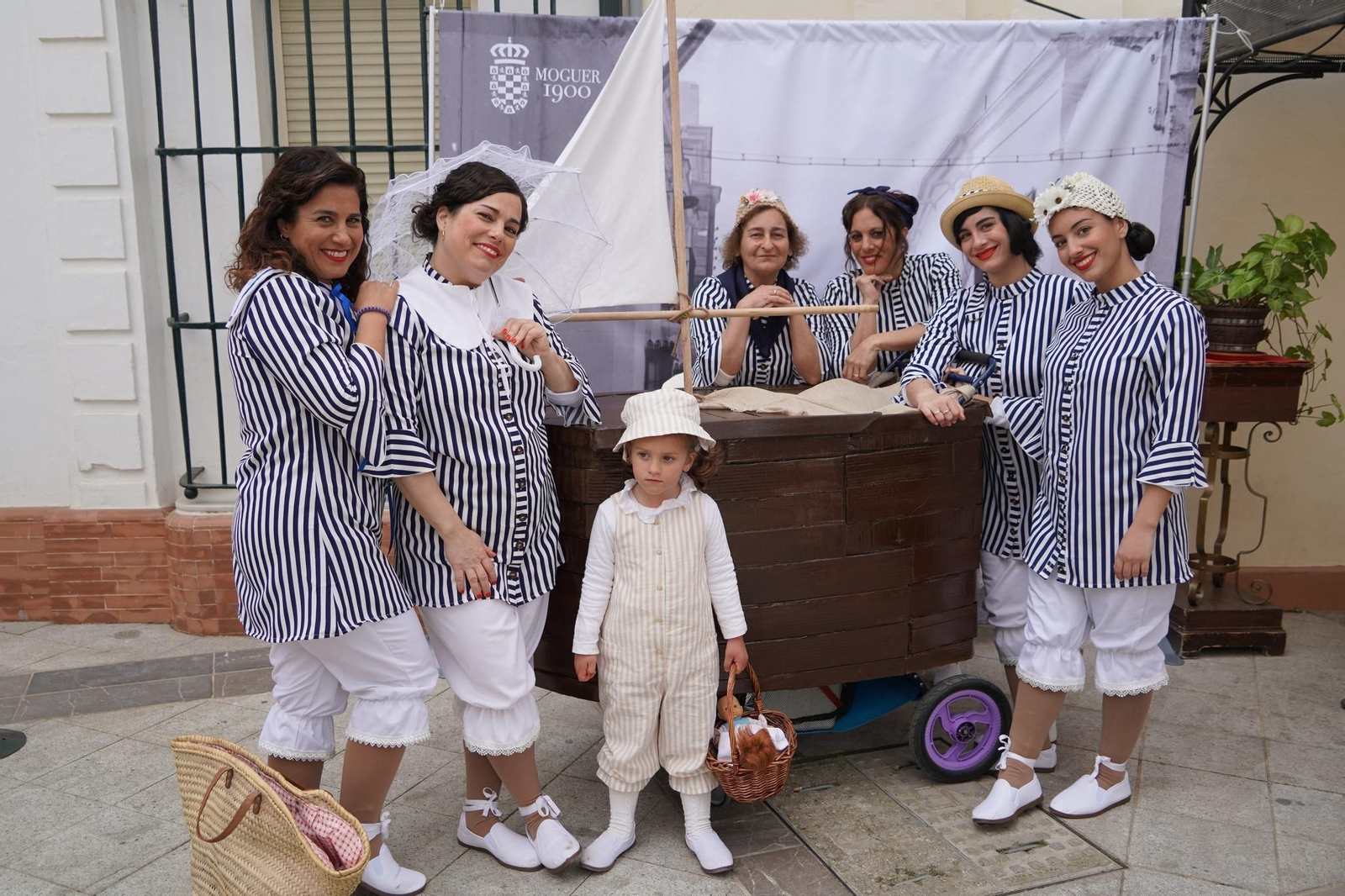 Imágenes de las mejores caracterizaciones de la Feria de Época Moguer 1900