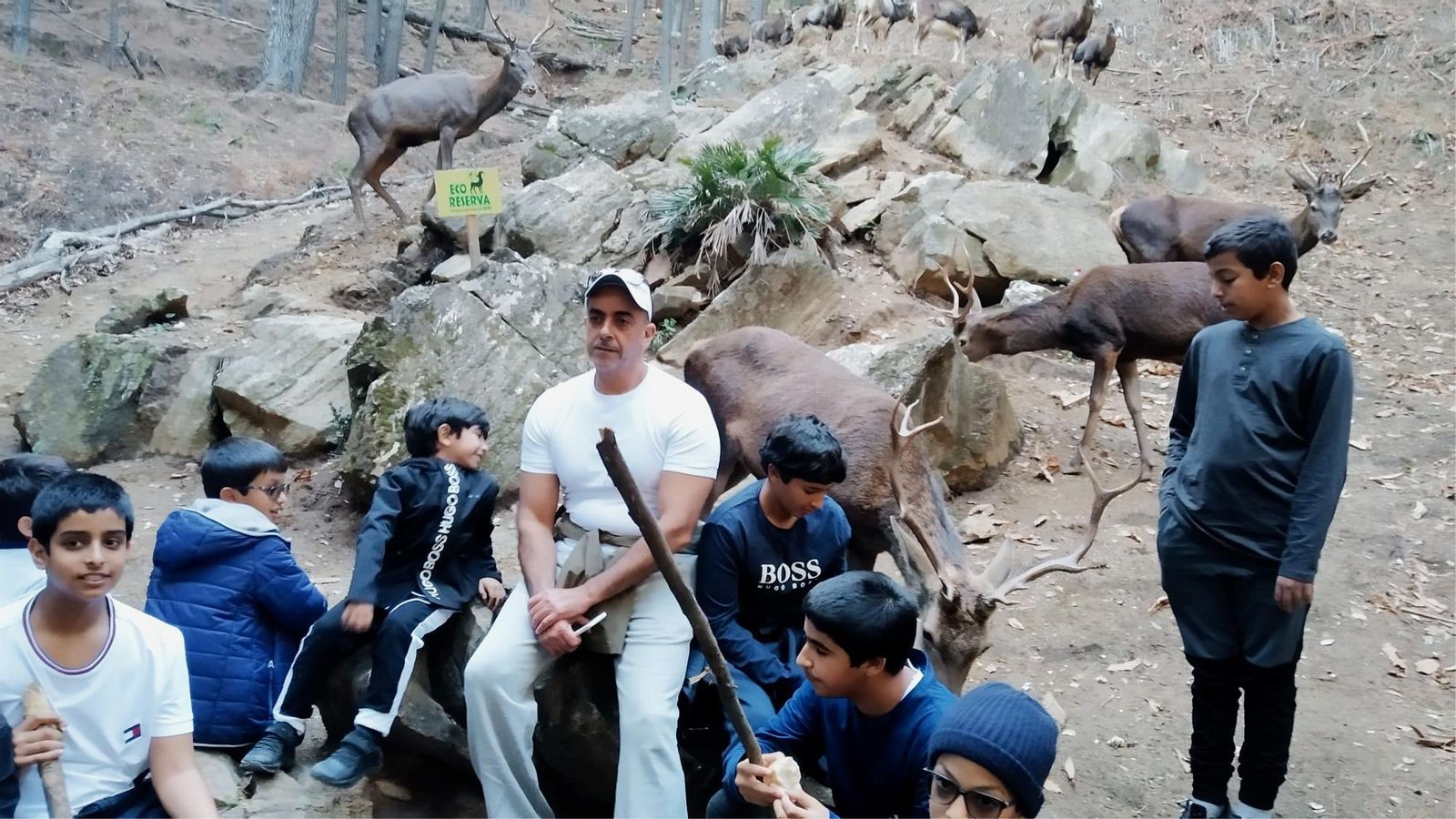 El ministro de Defensa de los Emiratos Árabes en la  ecoreserva.