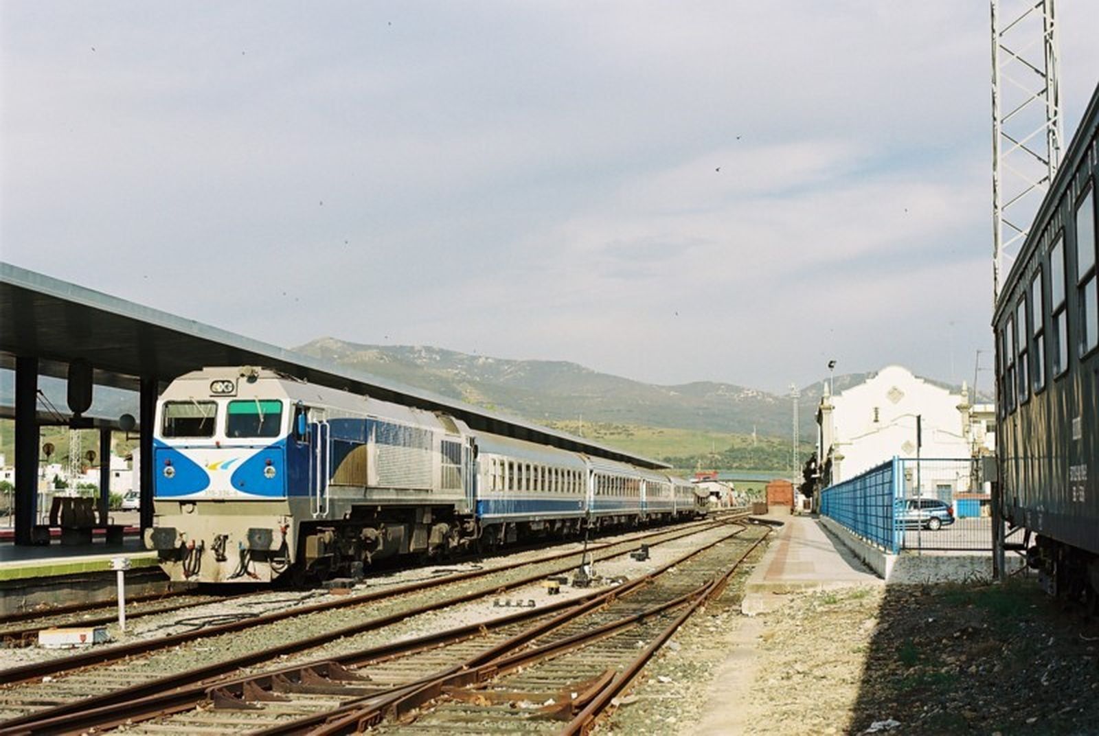 El Estrella del Estrecho, en la estación de Algeciras en 2005, poco antes de su retirada.