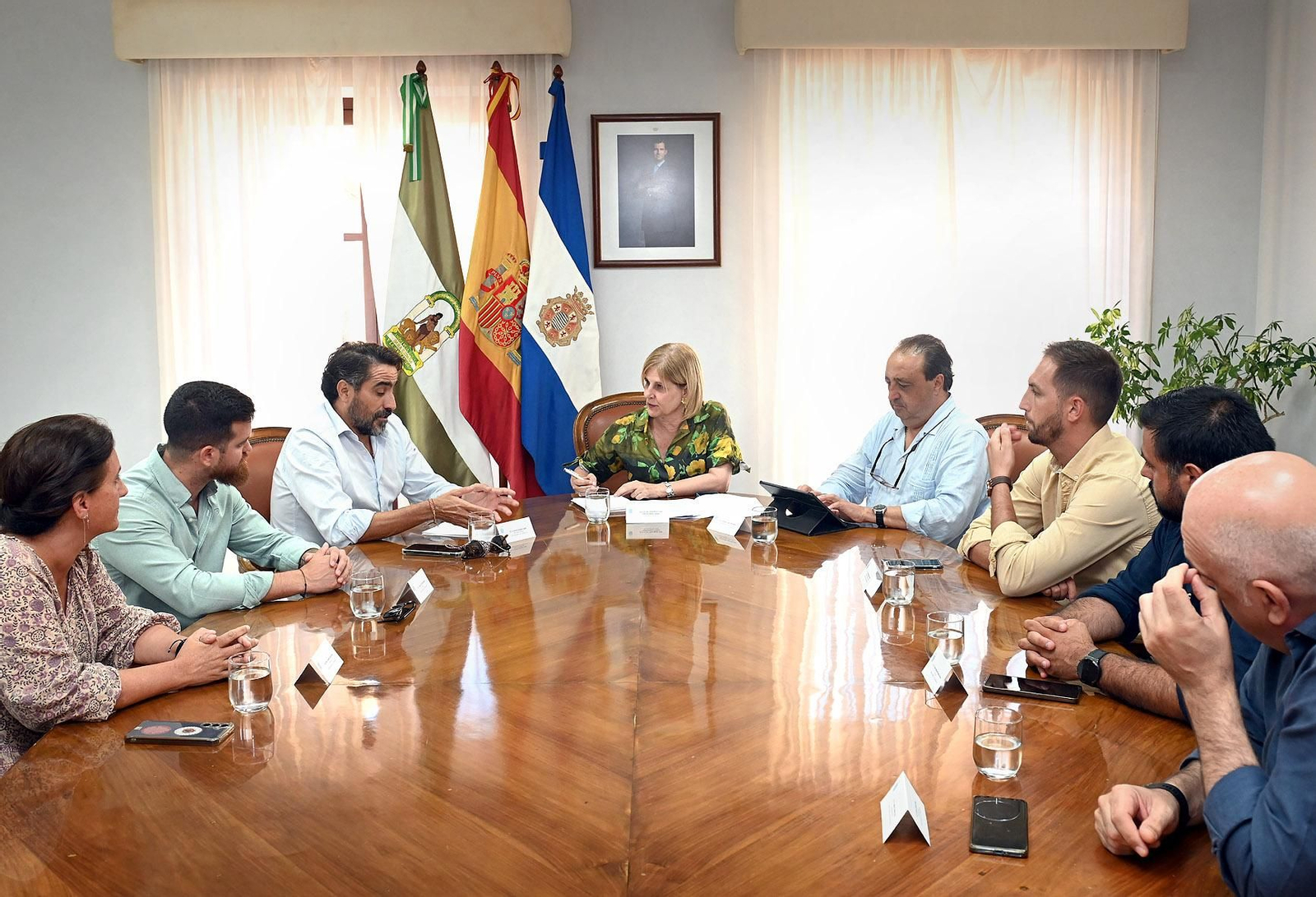 Una imagen de la reunión. Una imagen de la reunión.