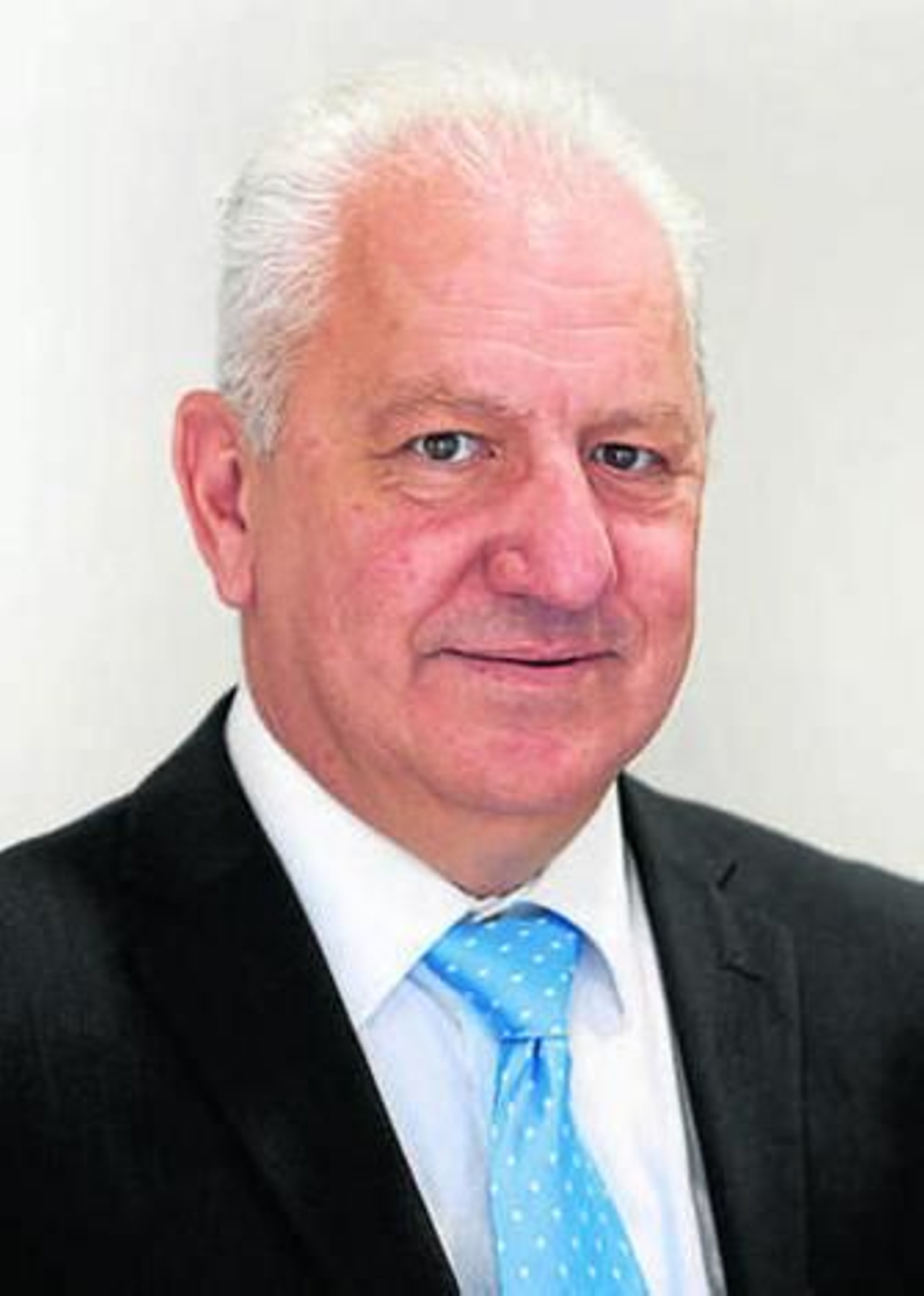 La Isla pone nombre a sus Reyes