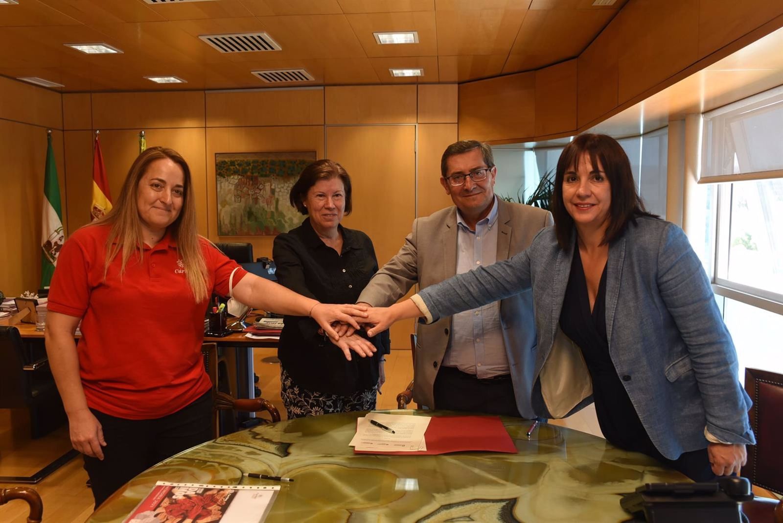 Firma de los convenios de la Diputación de Granada con Cáritas y Banco de Alimentos