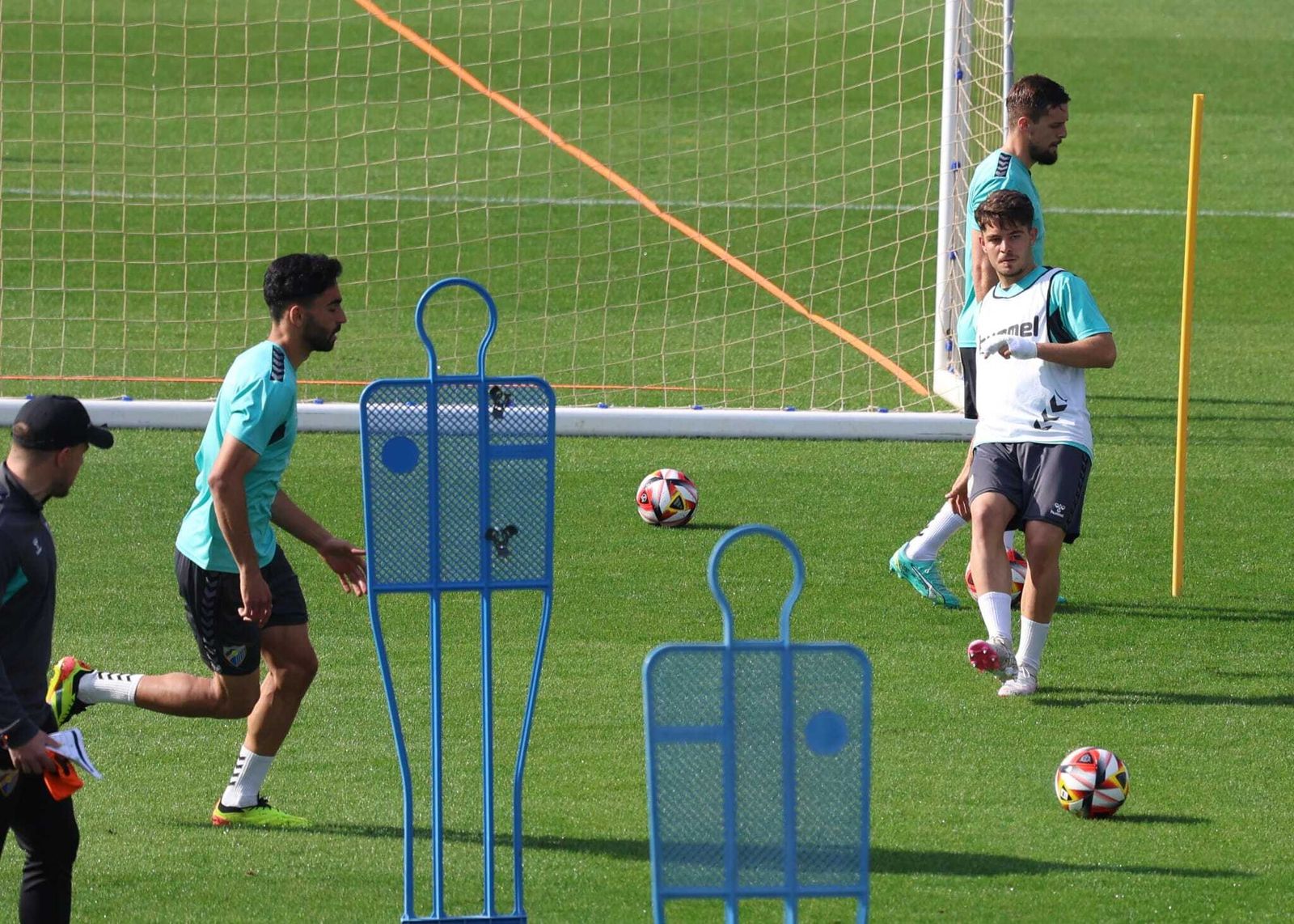 Dani Lorenzo y Genaro, altas en el Málaga y apunta al Ceuta