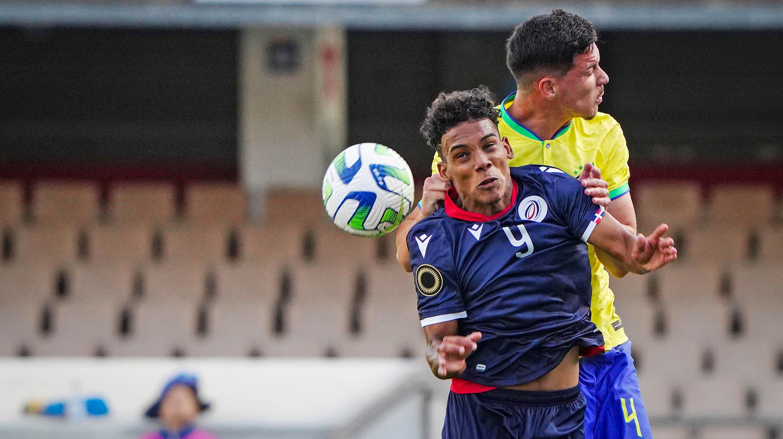 Brasil - R. Dominicana, fútbol internacional en Jerez