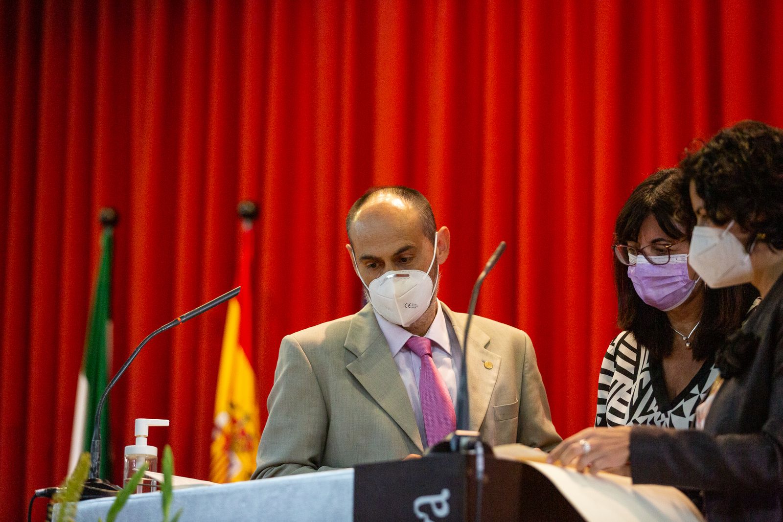 Imágenes de la toma de posesión del equipo de gobierno de la UHU