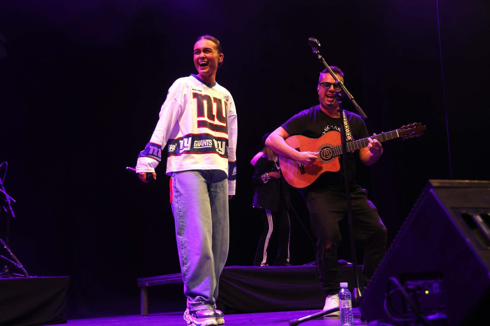 Fotos del concierto de Marta Santos en La Línea