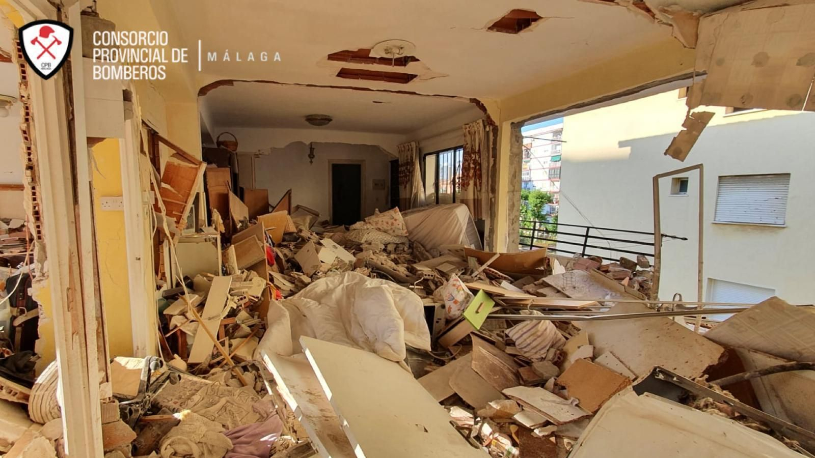 Fotos de la explosión en la que ha muerto una mujer en Torre del Mar