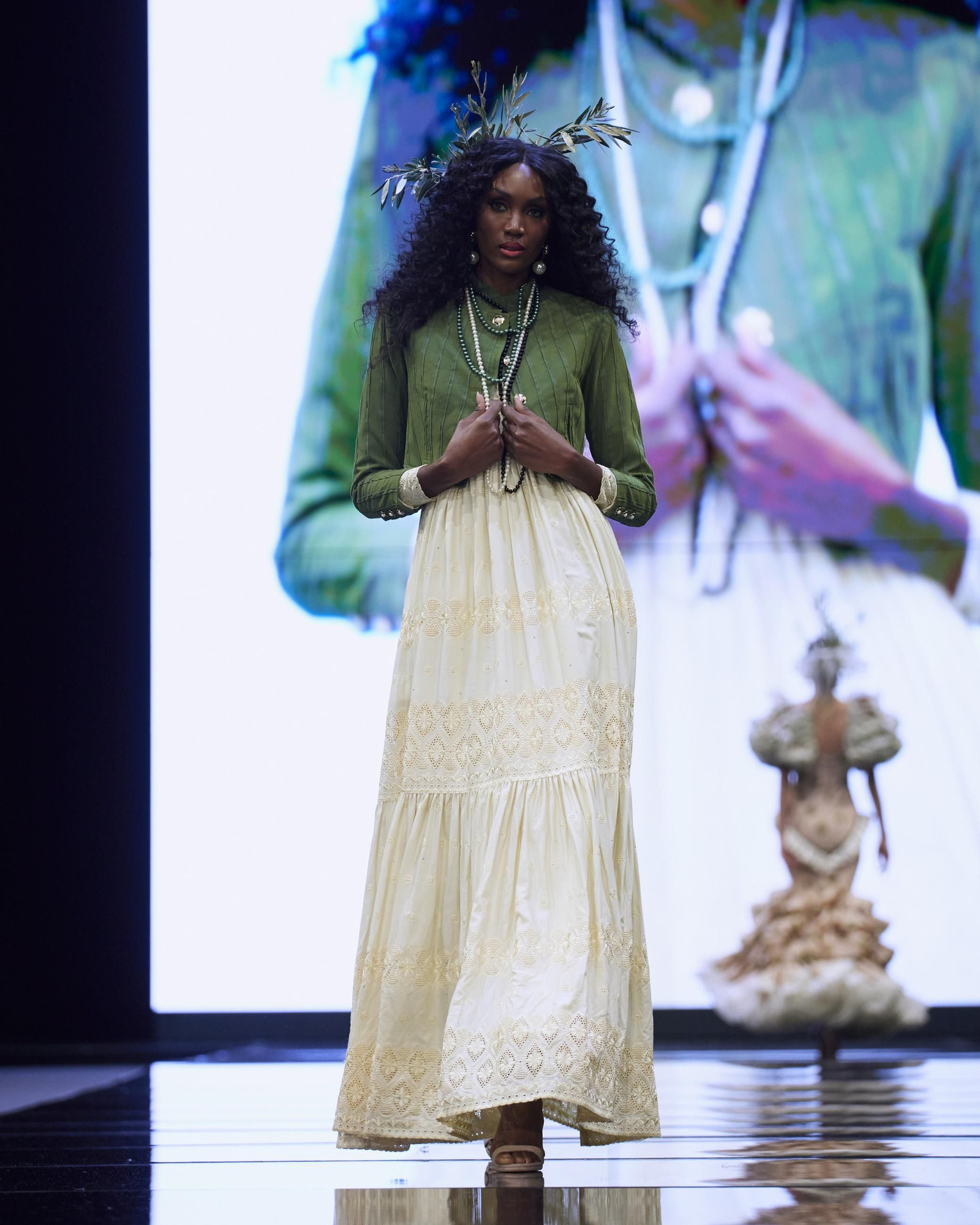 El desfile de María Amador en SIMOF 2025, todas las fotos