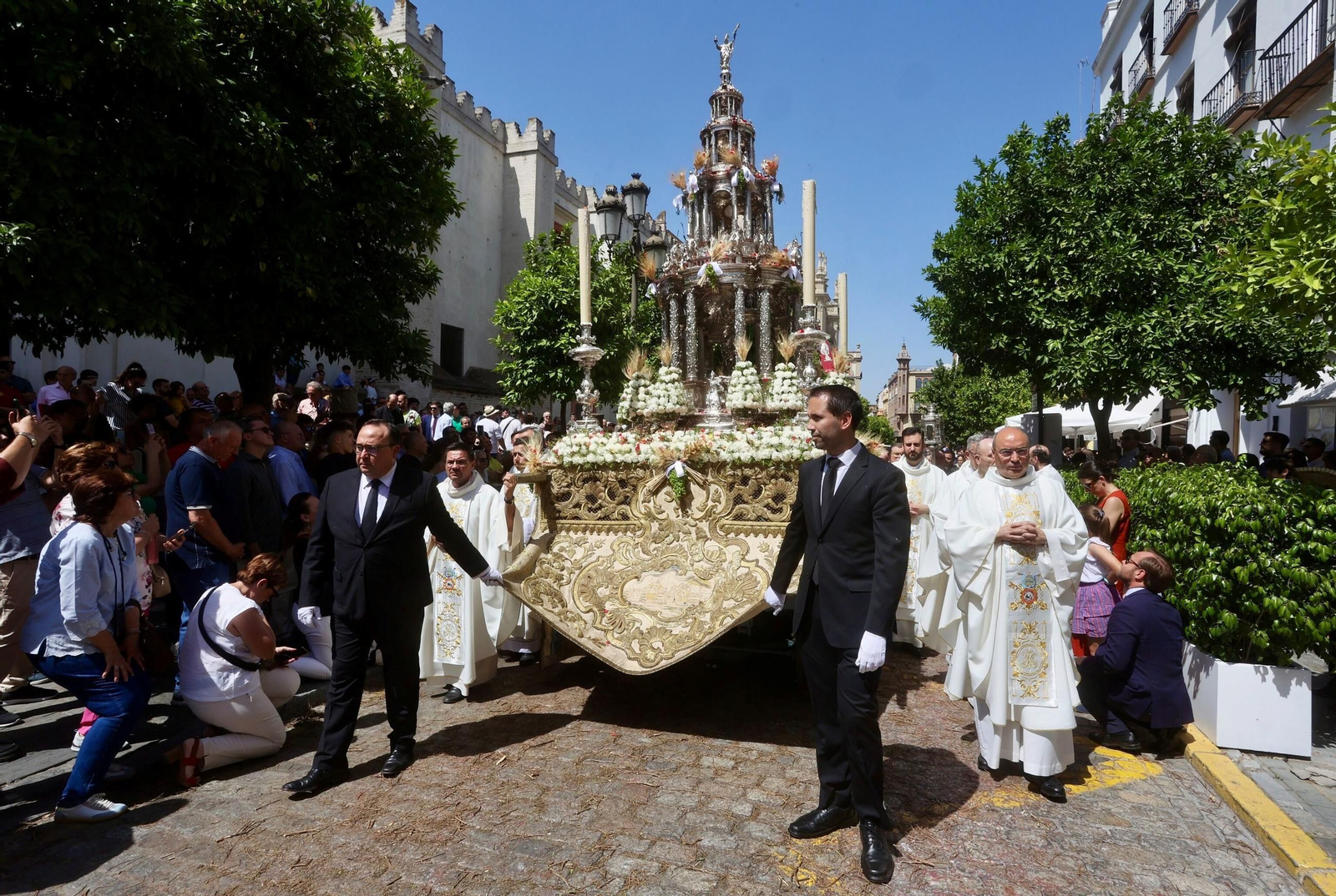 El paso de la custodia del Corpus.