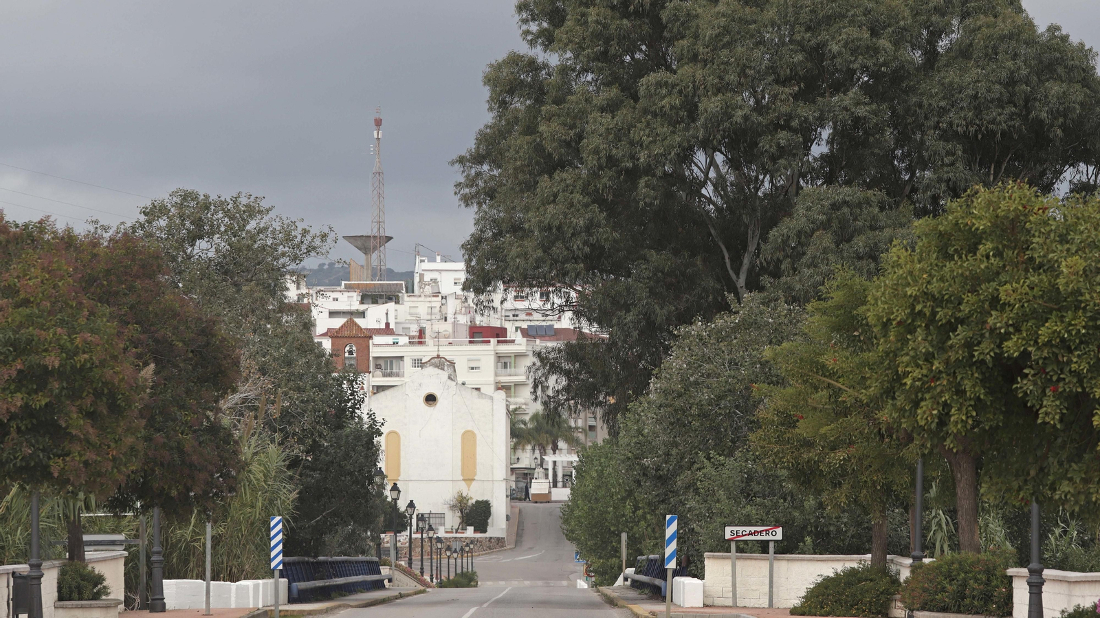 San Martín del Tesorillo, un pueblo en construcción.