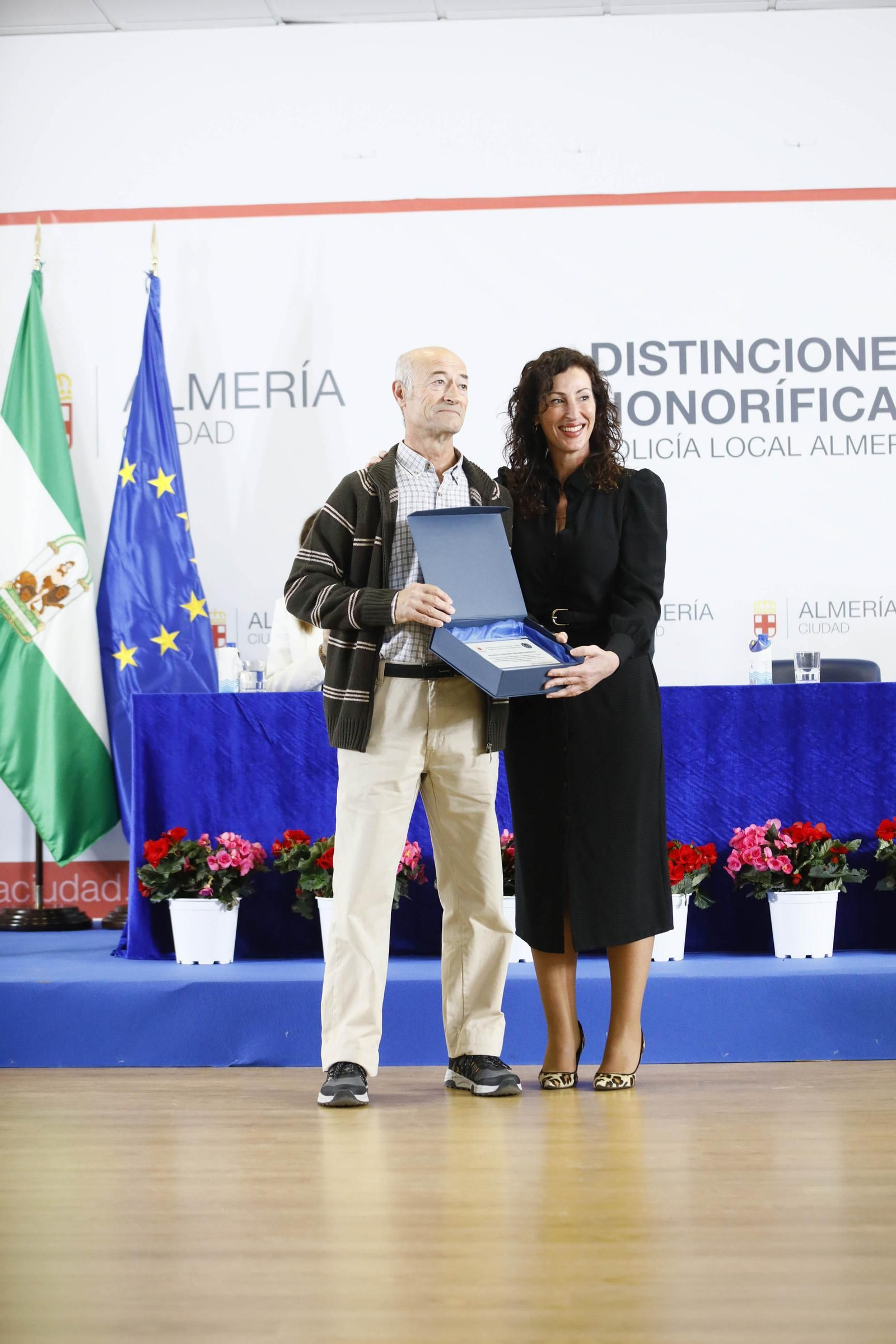 Las imágenes del acto institucional de la Policía Local de Almería con motivo de la festividad de su patrón, San Esteban