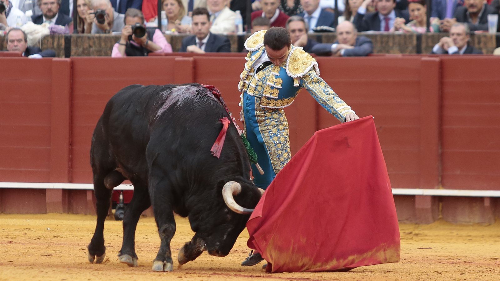 Las imágenes de la duodécima de abono de la Maestranza