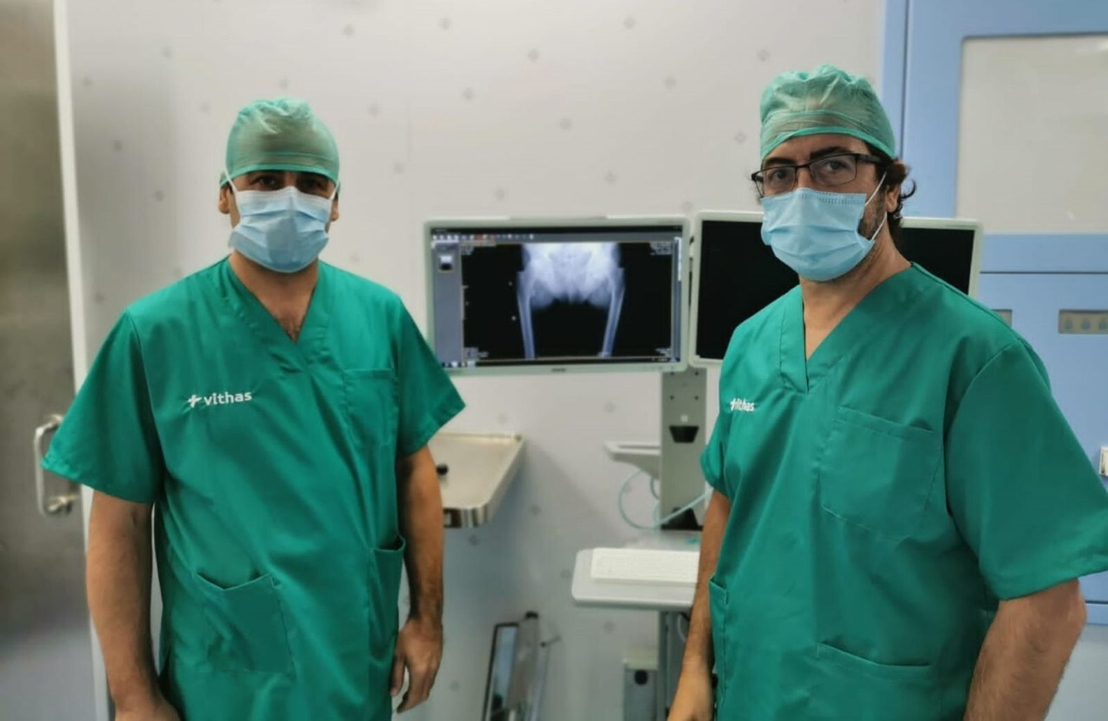 Los doctores Pedro Morales y Boris García