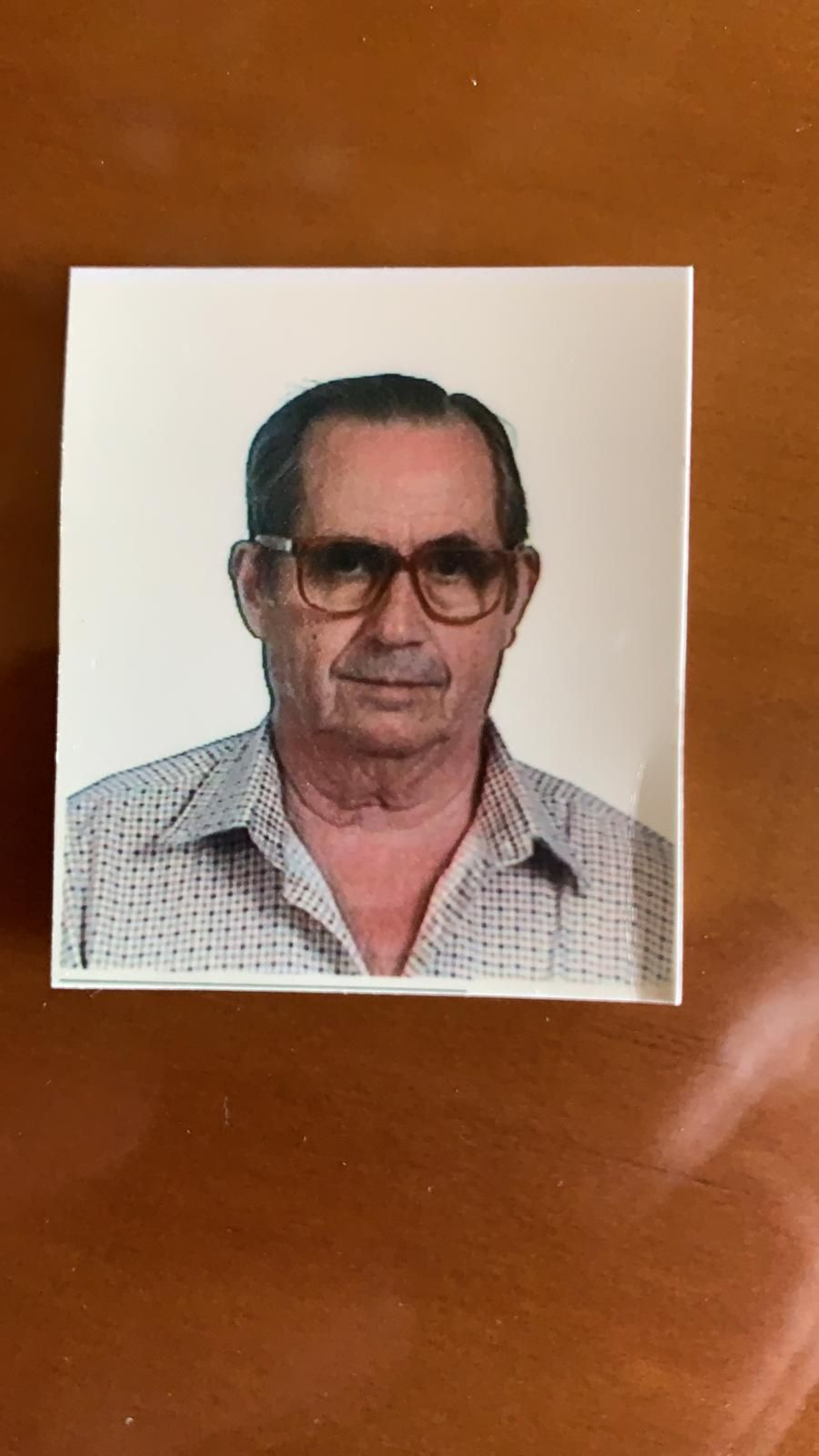 Otra imagen de Tomás un poco más reciente.