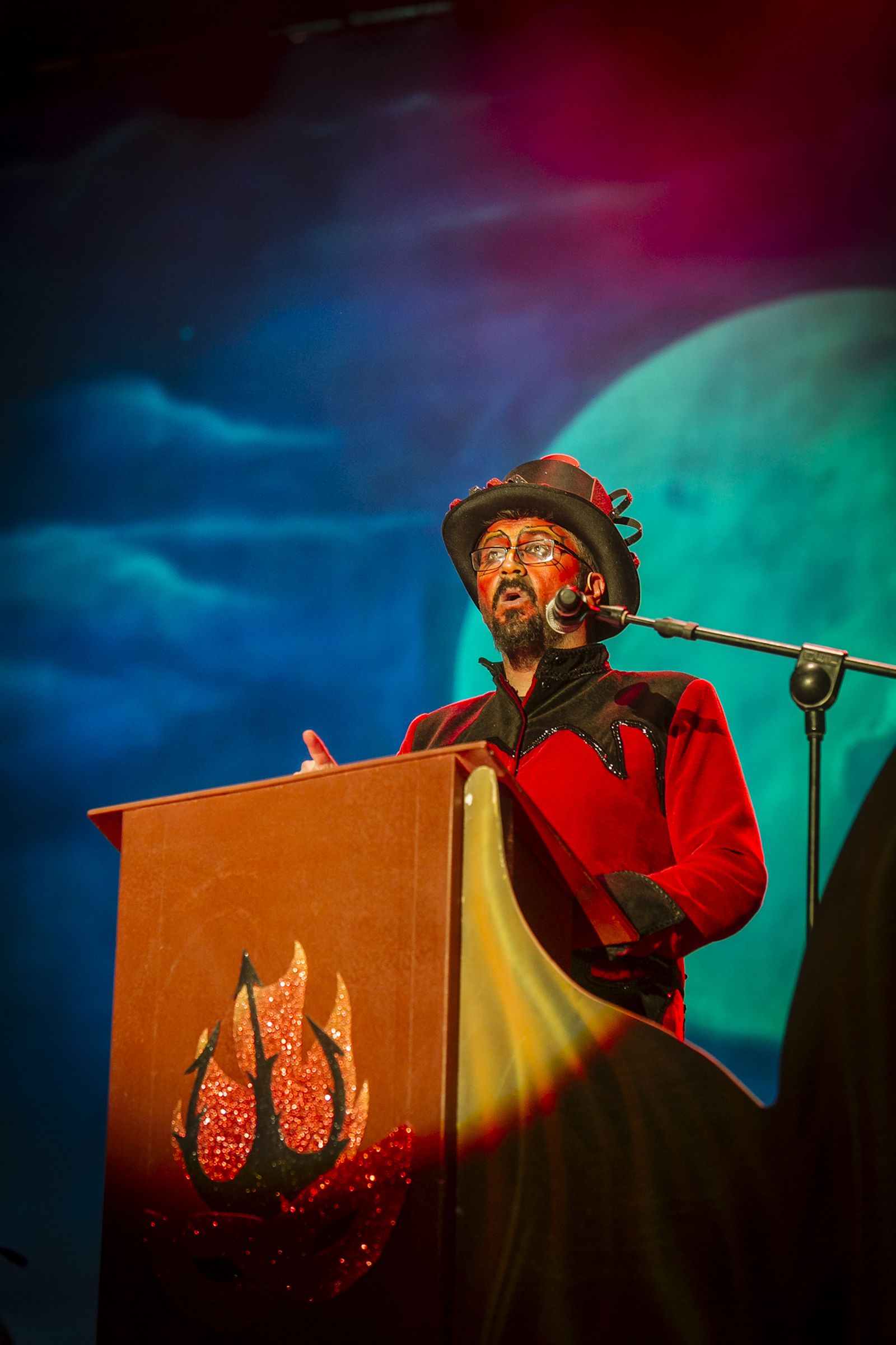 Las imágenes del pregón de Momo de Vera Luque